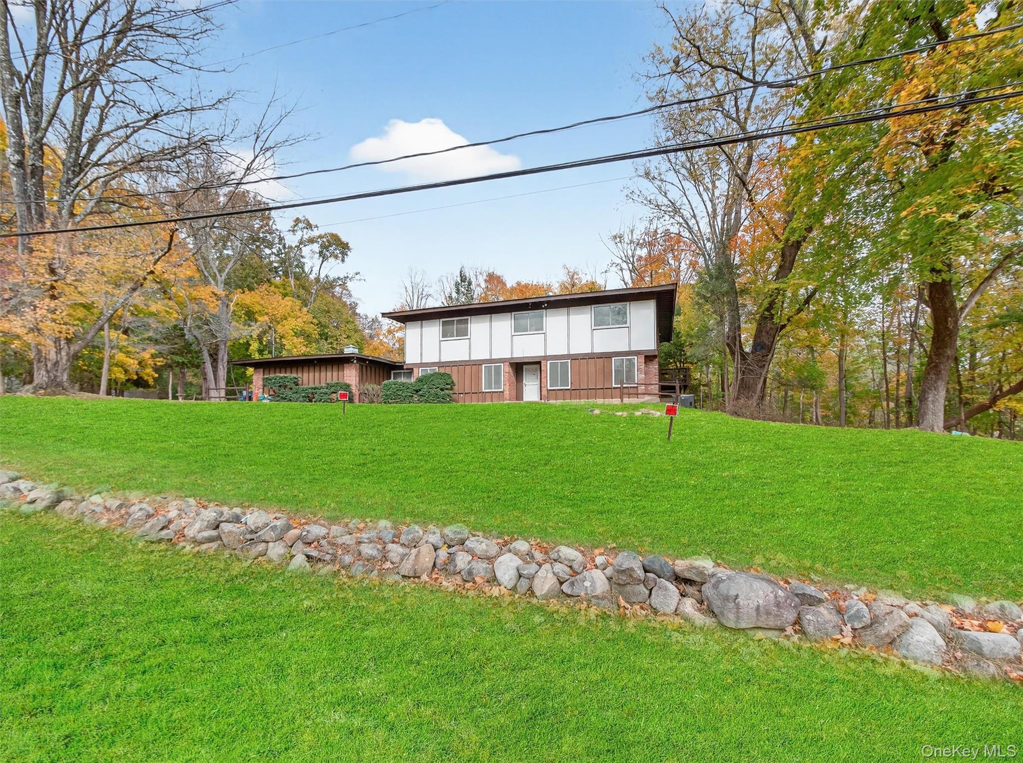 #5 photo, 2 Kings Gate Road, Suffern , NY 10901