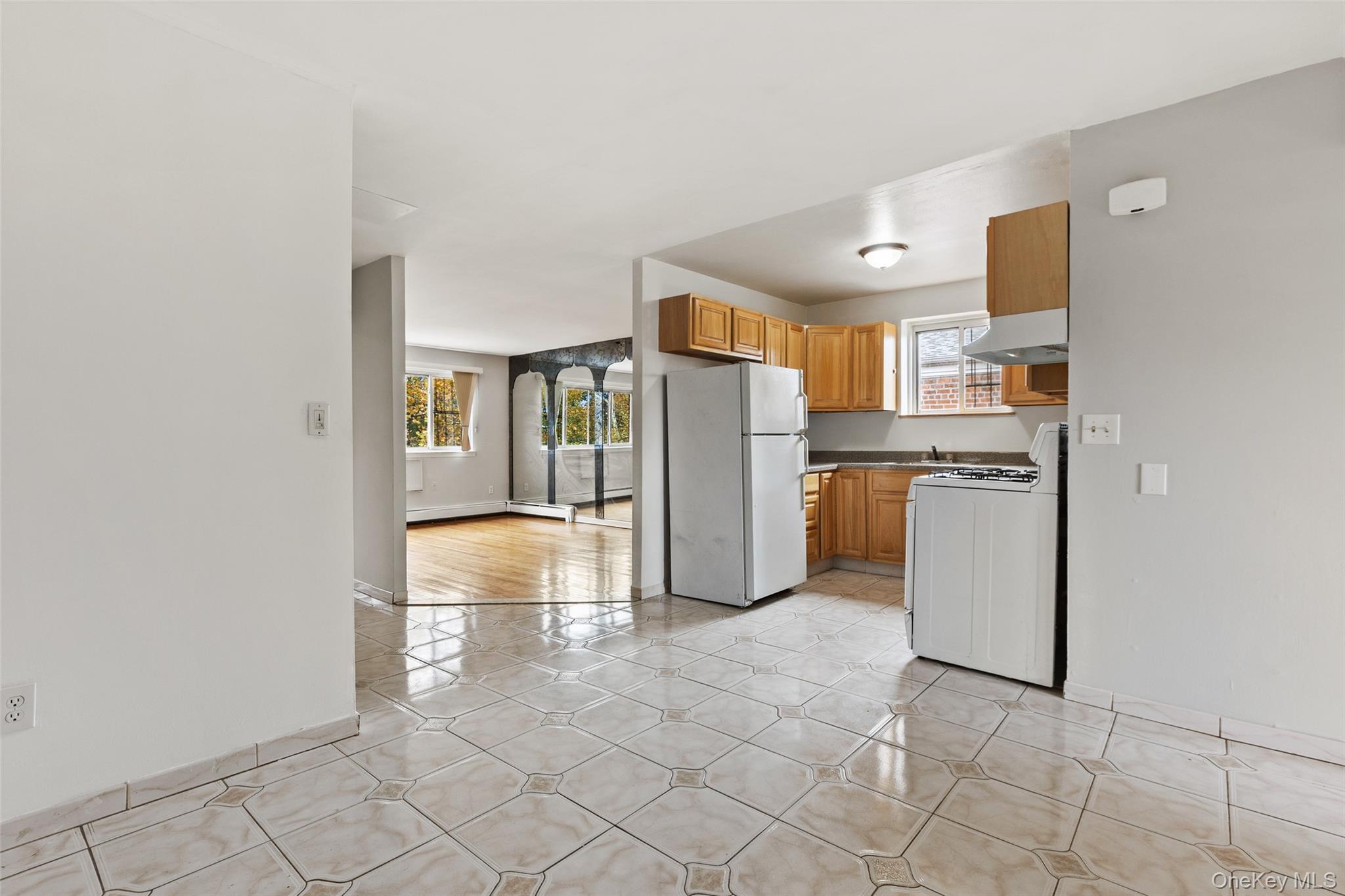 #3 photo, 815 Throggs Neck Expressway, ブロンクス区 Bronx , NY 10465