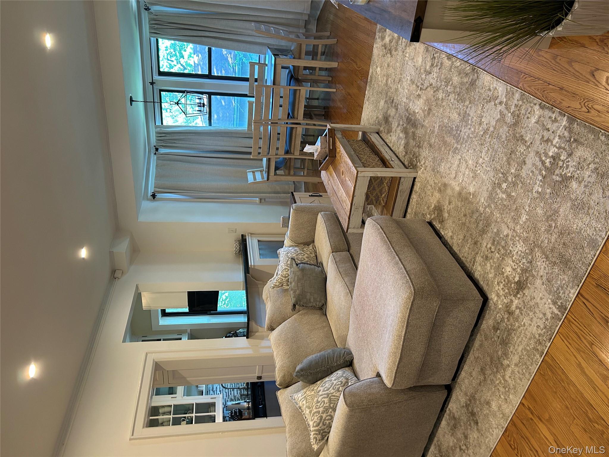 #17 photo, 56 Pondfield Road, ブロンクス区 Bronxville , NY 10708