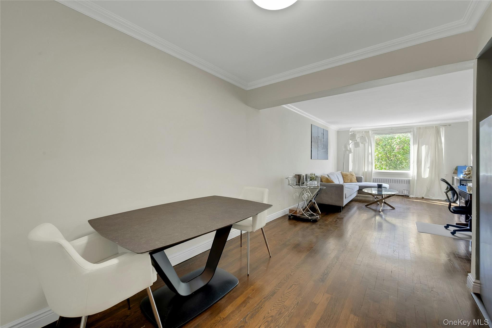 #10 photo, 30 N Broadway, White Plains , NY 10601