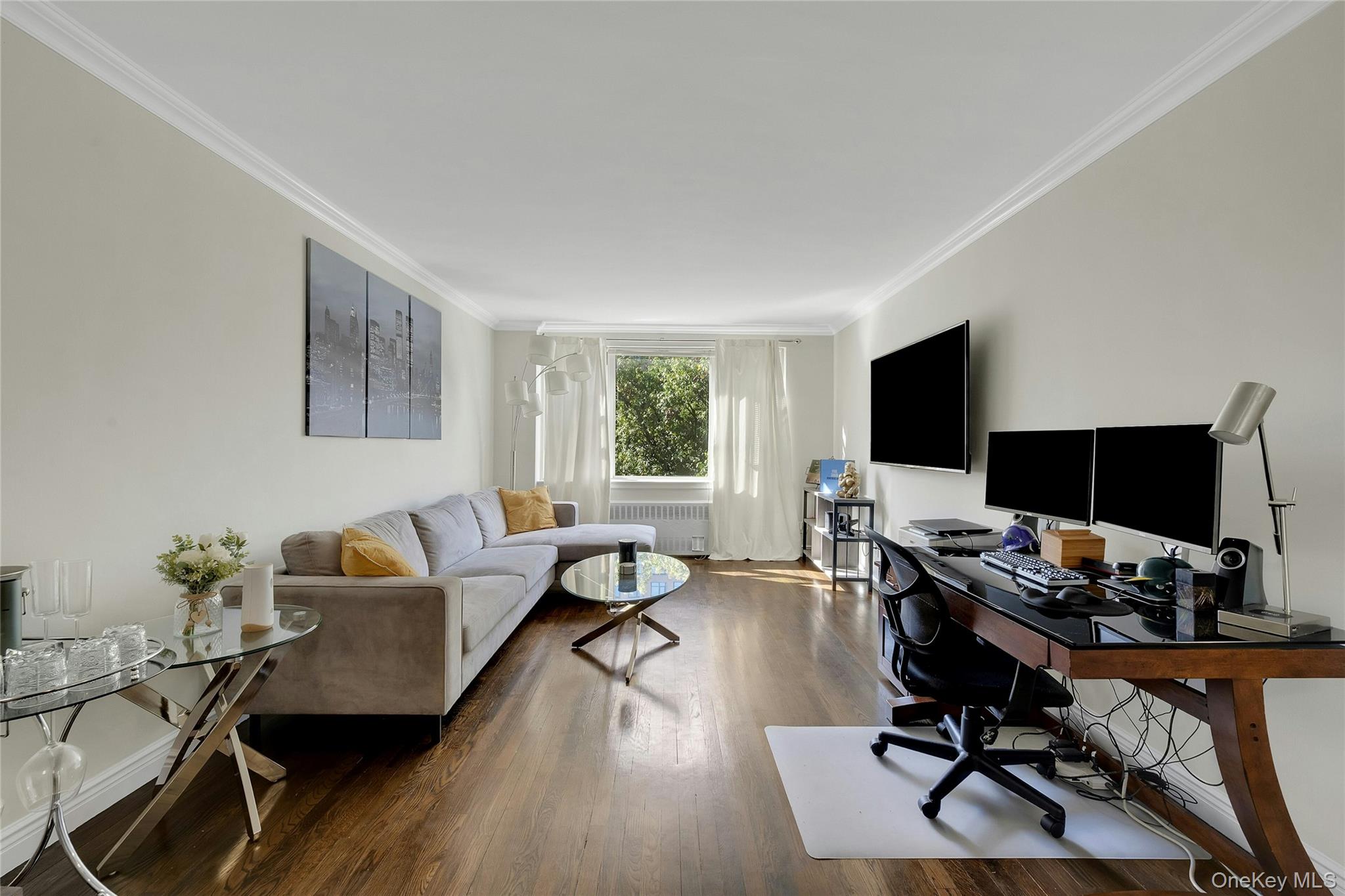 #3 photo, 30 N Broadway, White Plains , NY 10601