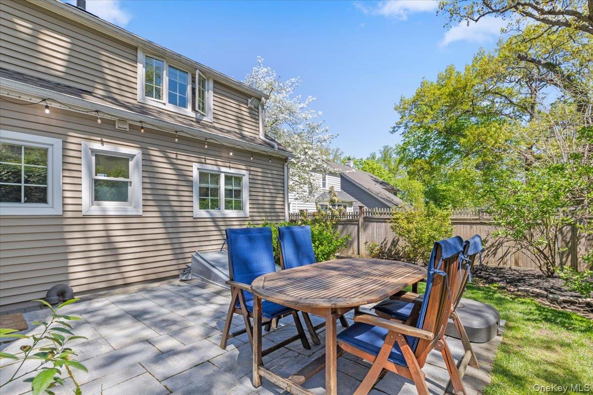 #17 photo, 27 Smith Avenue, White Plains , NY 10605