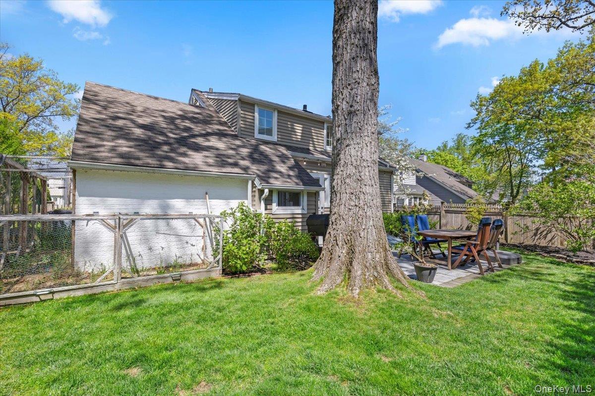 #18 photo, 27 Smith Avenue, White Plains , NY 10605