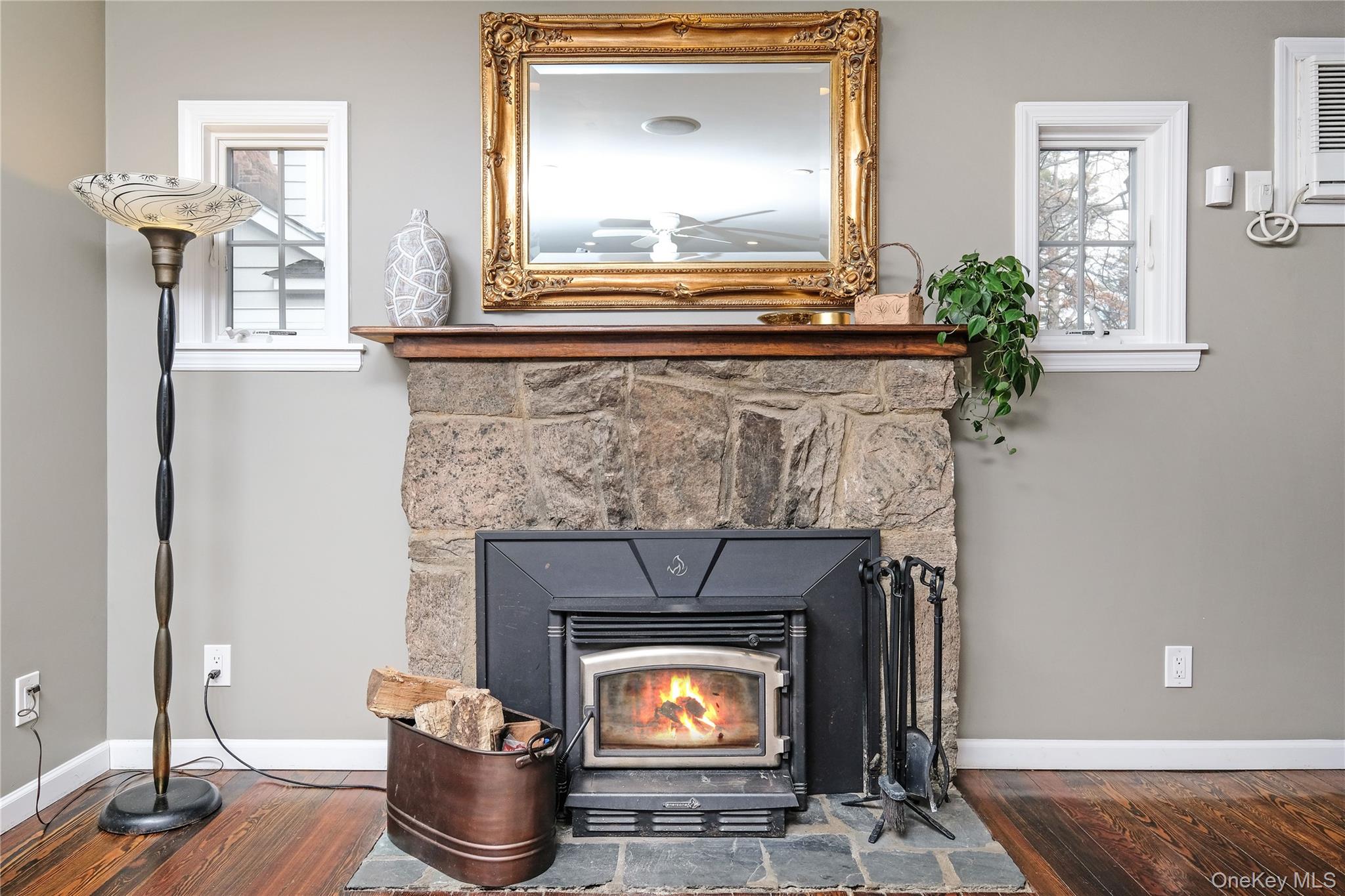 #5 photo, 27 Smith Avenue, White Plains , NY 10605