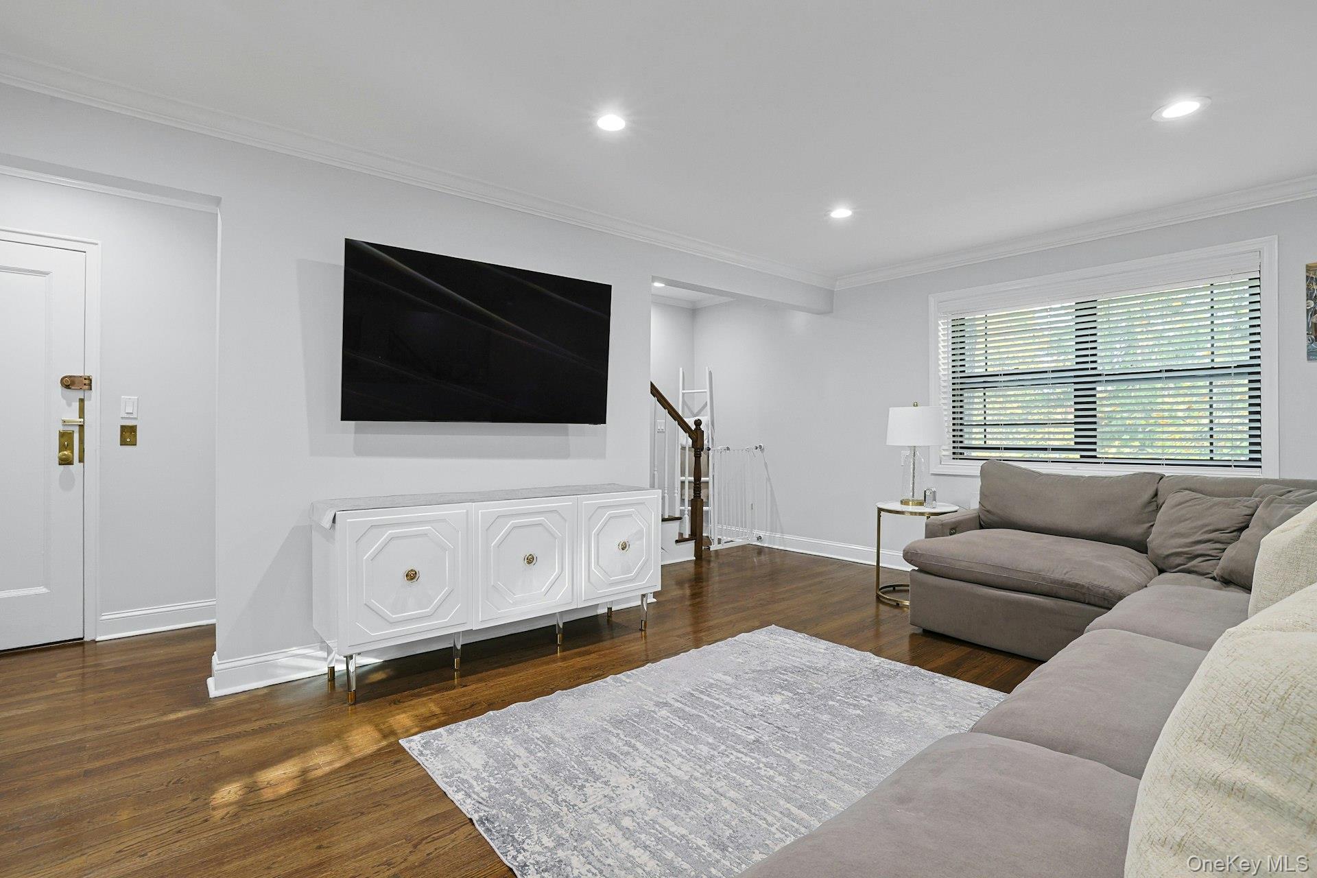 #2 photo, 1245 California Road, Eastchester , NY 10709