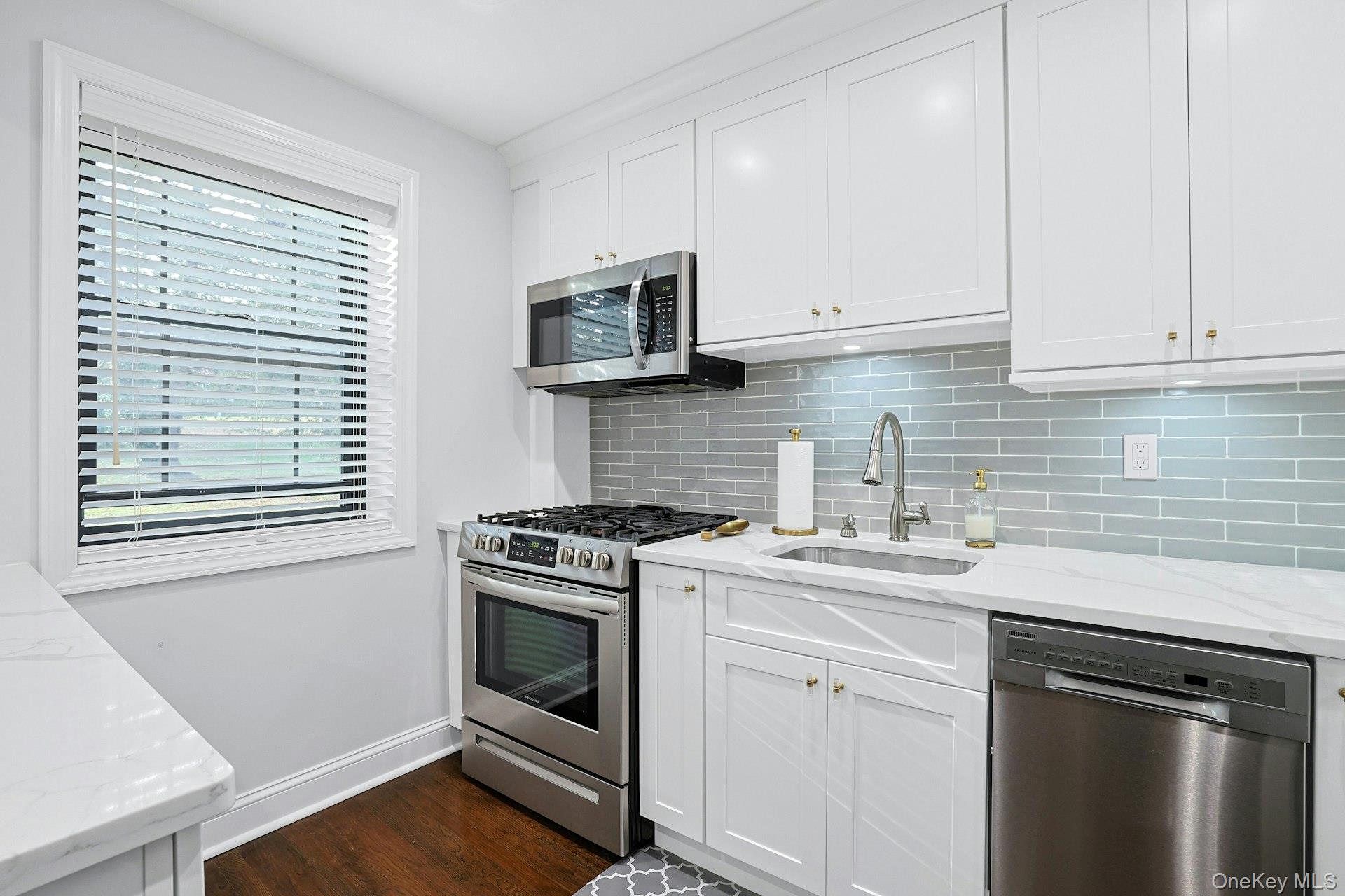 #6 photo, 1245 California Road, Eastchester , NY 10709