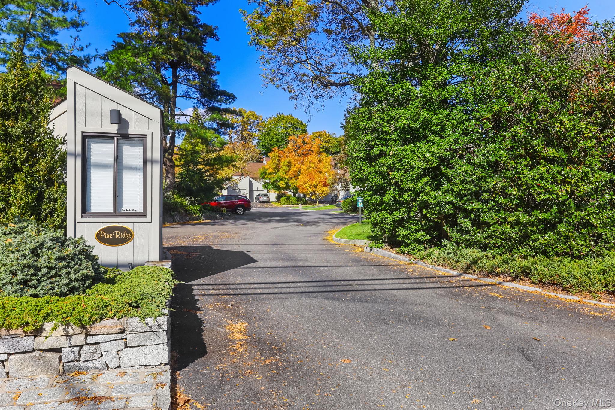 #4 photo, 40 Pine Ridge Road, Larchmont , NY 10538