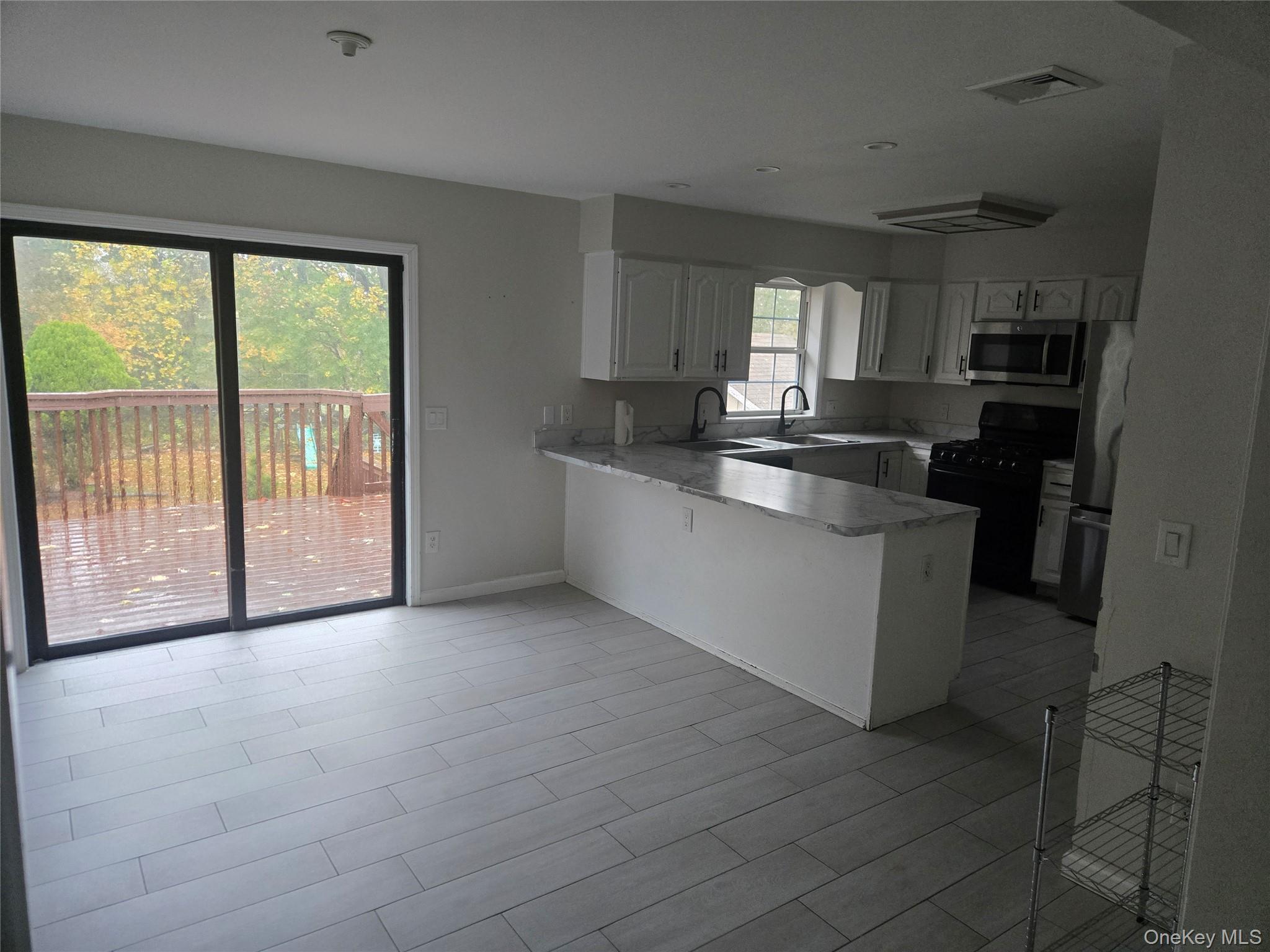 #5 photo, 9 Sergio Court, Chestnut Ridge , NY 10977