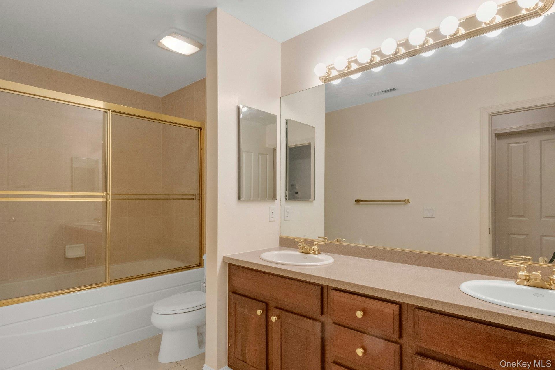 #18 photo, 25 Glen Hill Lane, Tarrytown , NY 10591