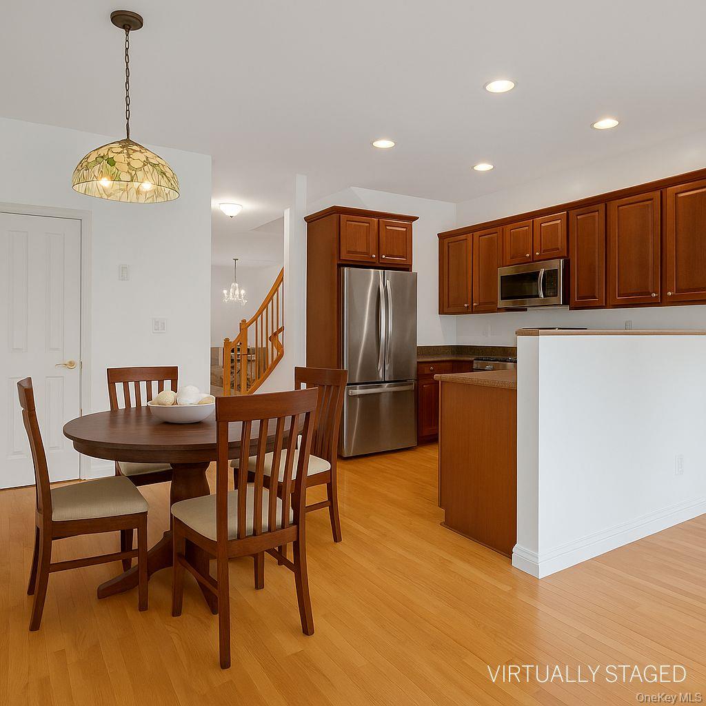 #9 photo, 25 Glen Hill Lane, Tarrytown , NY 10591