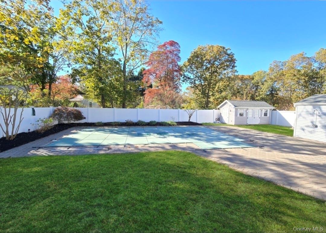 #19 photo, 124 S Coleman Road, サフォーク郡 Centereach , NY 11720