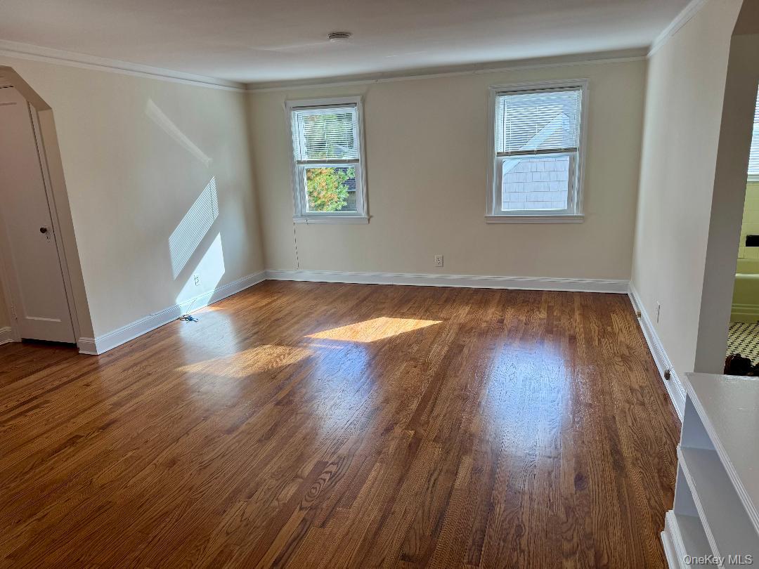 #9 photo, 29 N Long Beach Road, Rockville Centre , NY 11570