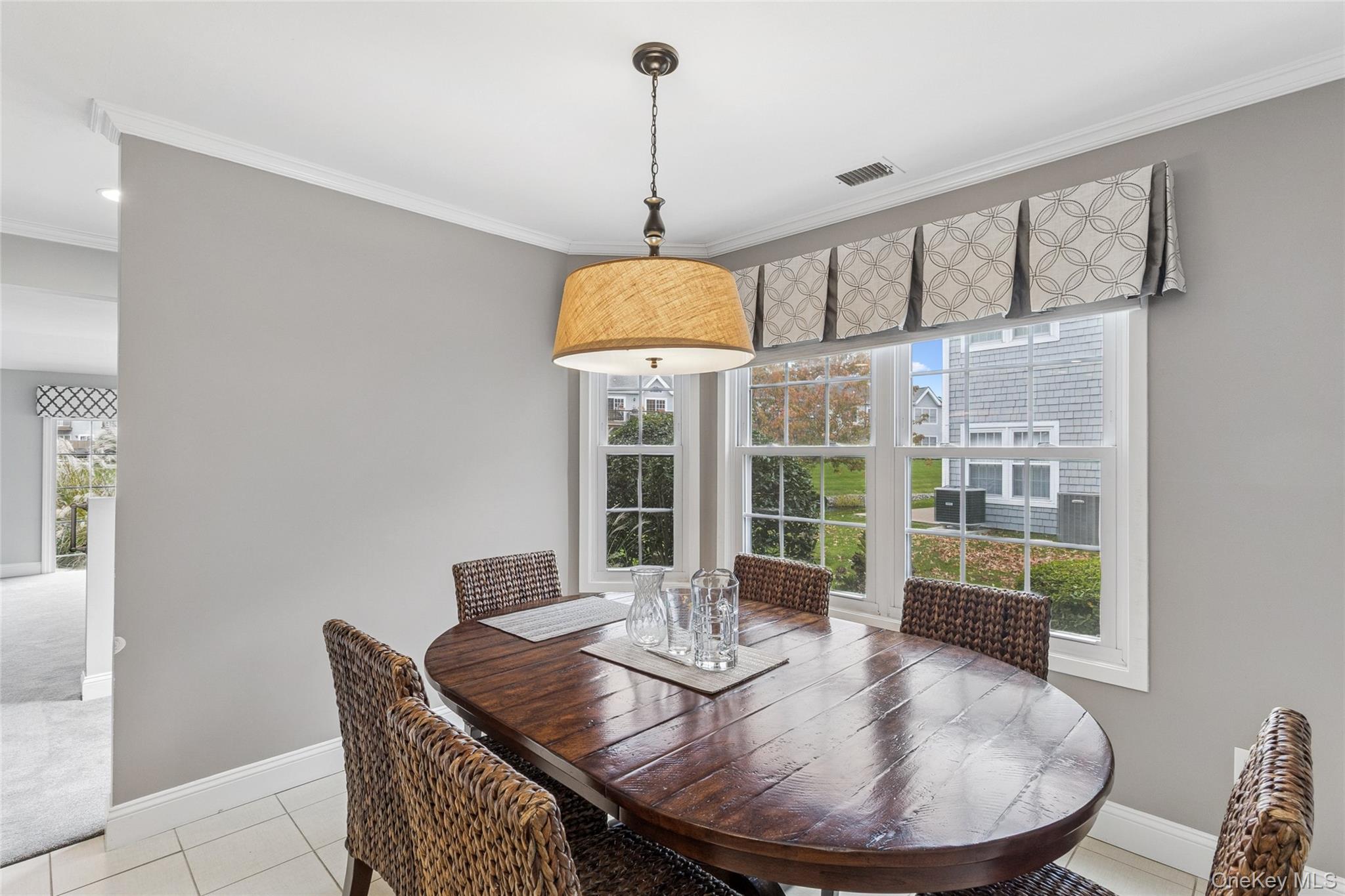 #16 photo, 98 Lakebridge Drive, サフォーク郡 Kings Park , NY 11754