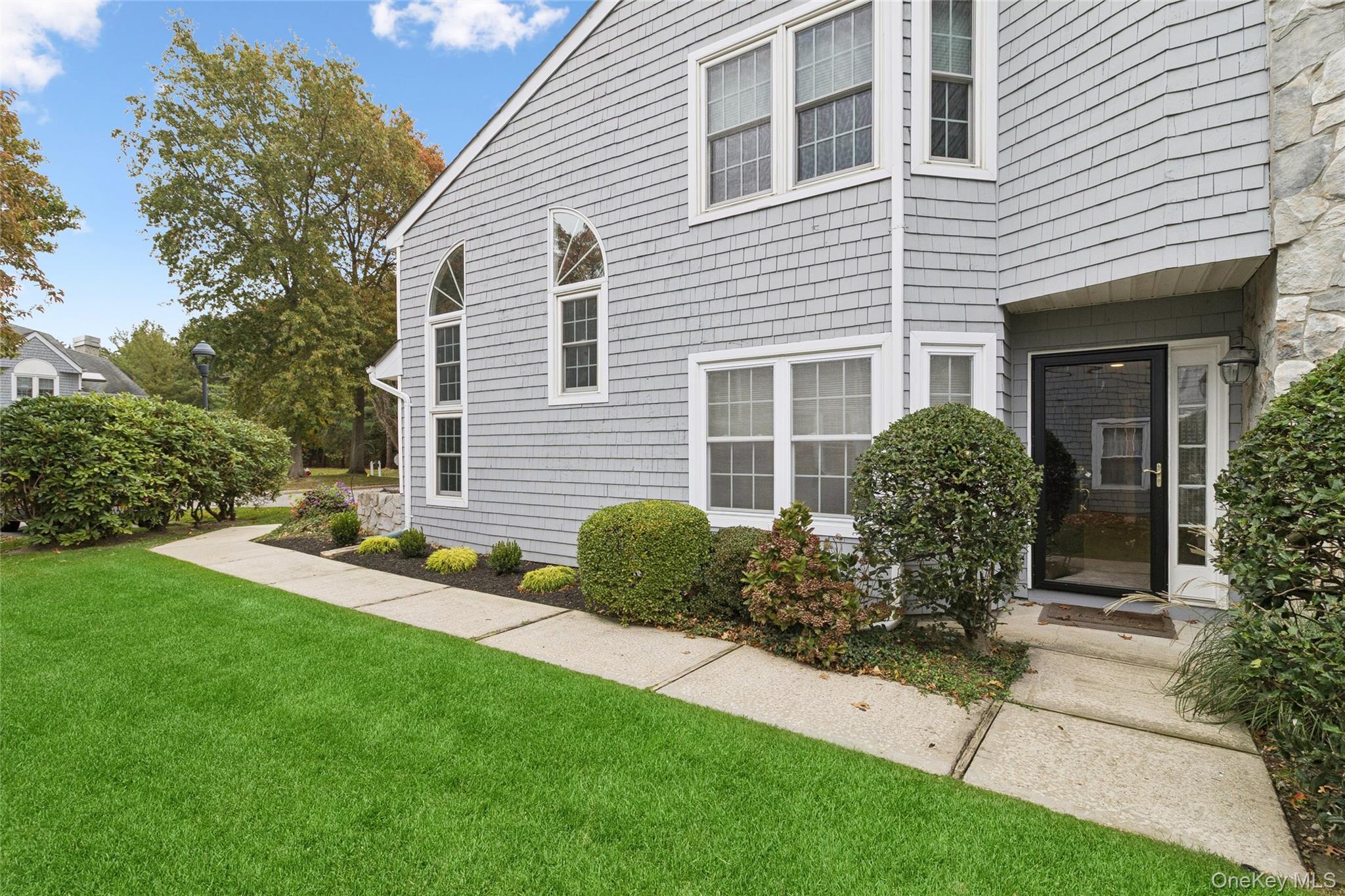 #6 photo, 98 Lakebridge Drive, サフォーク郡 Kings Park , NY 11754