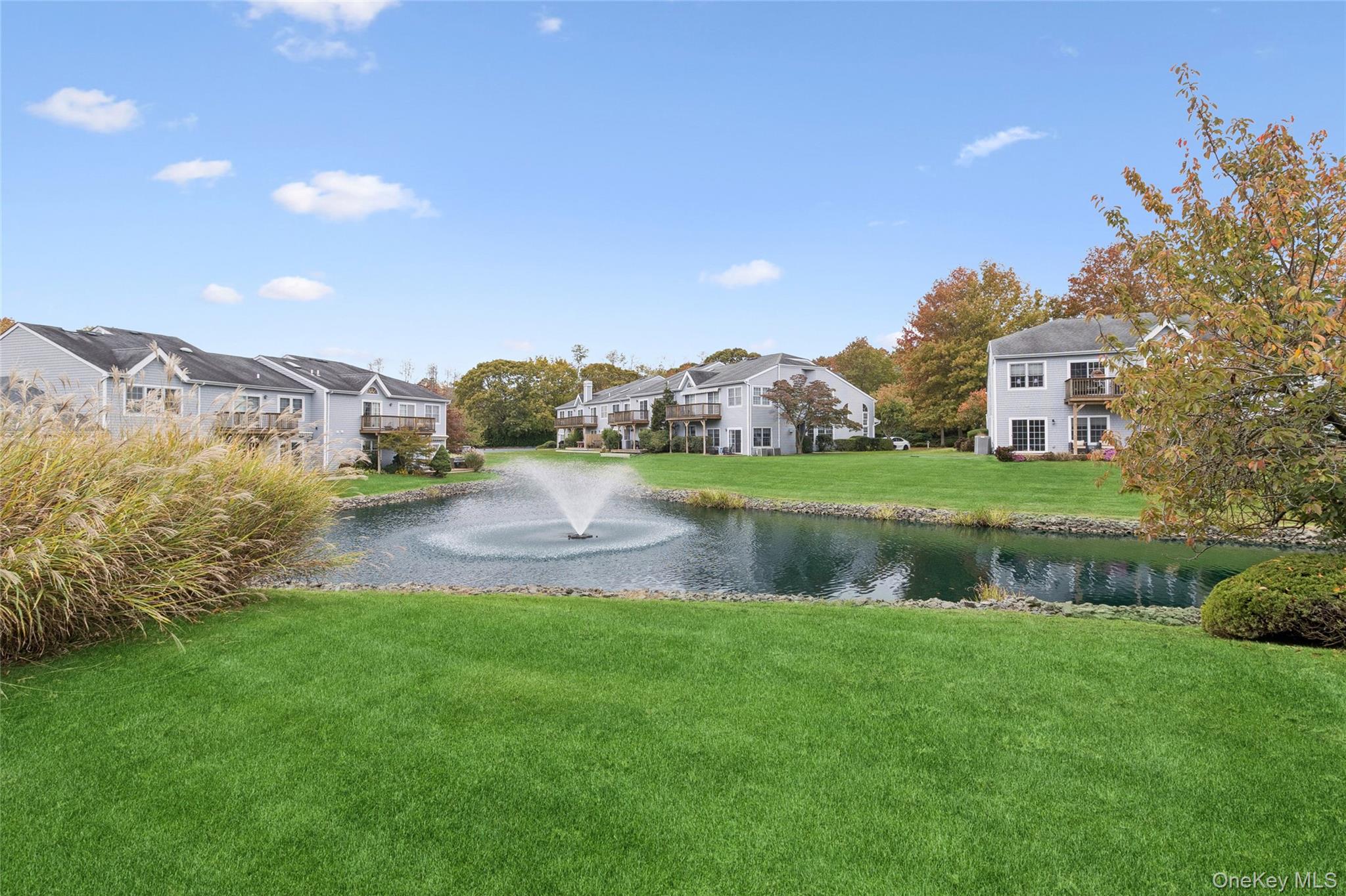 #7 photo, 98 Lakebridge Drive, サフォーク郡 Kings Park , NY 11754