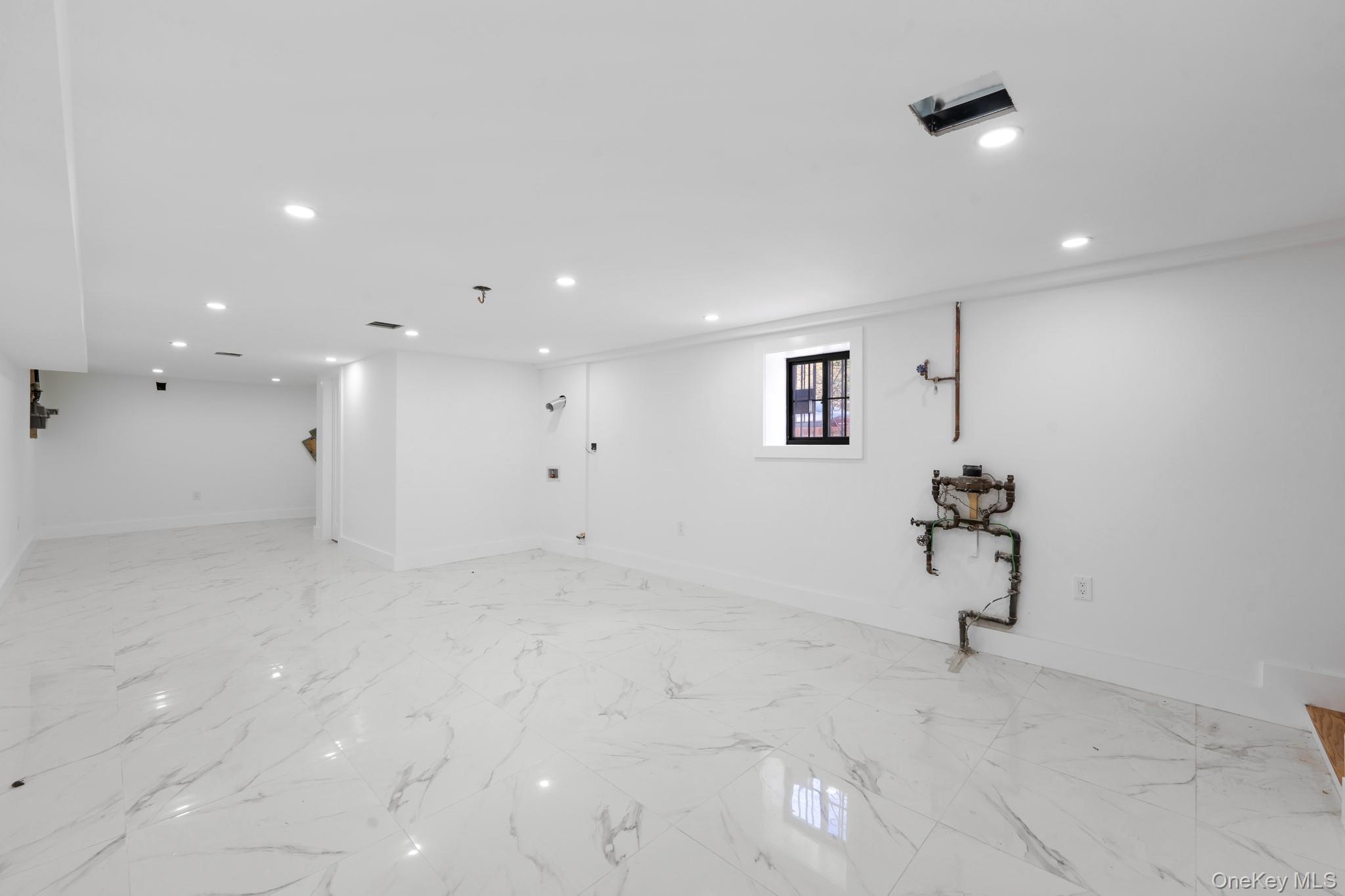 #14 photo, 555 Linden Boulevard, ブルックリン区 Brooklyn , NY 11203