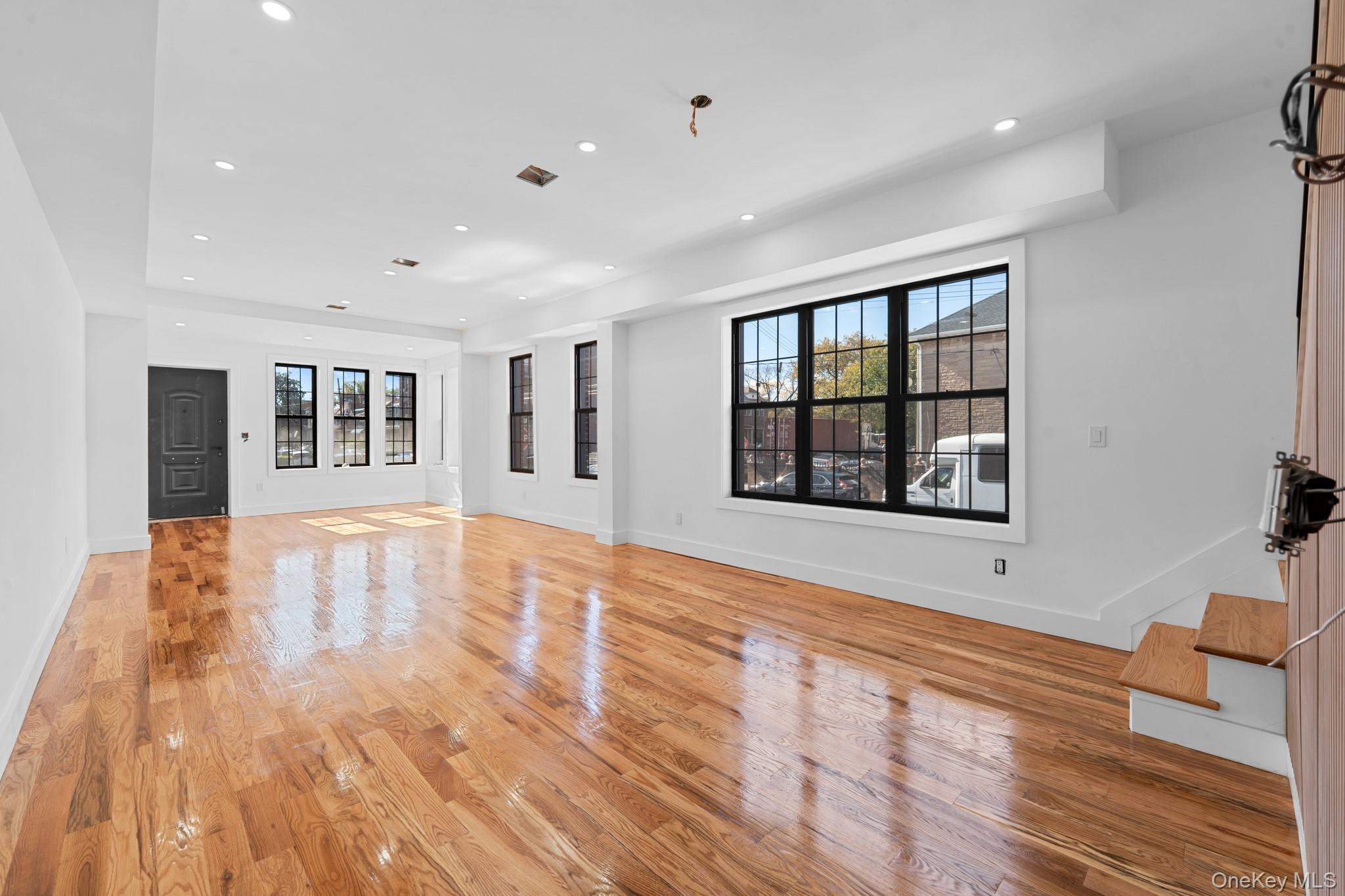 #5 photo, 555 Linden Boulevard, ブルックリン区 Brooklyn , NY 11203