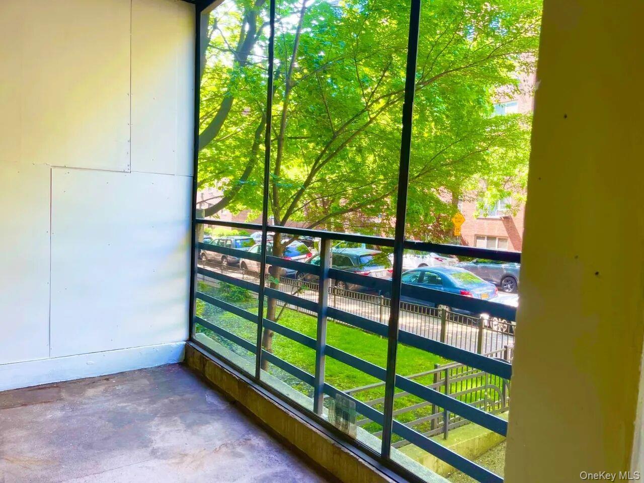 #6 photo, 98-34 63rd Drive, クイーンズ区 Rego Park , NY 11374