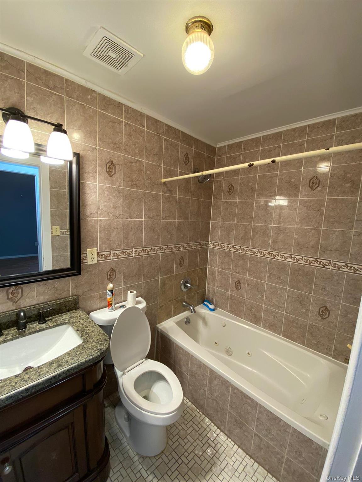 #11 photo, 13903 Lakewood Avenue, クイーンズ区 Jamaica , NY 11435