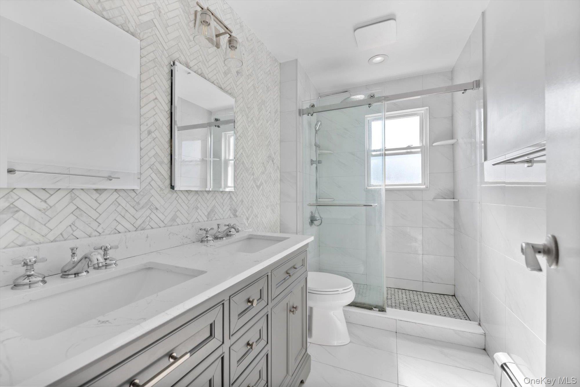 #10 photo, 14425 26th Avenue, クイーンズ区 Flushing , NY 11354