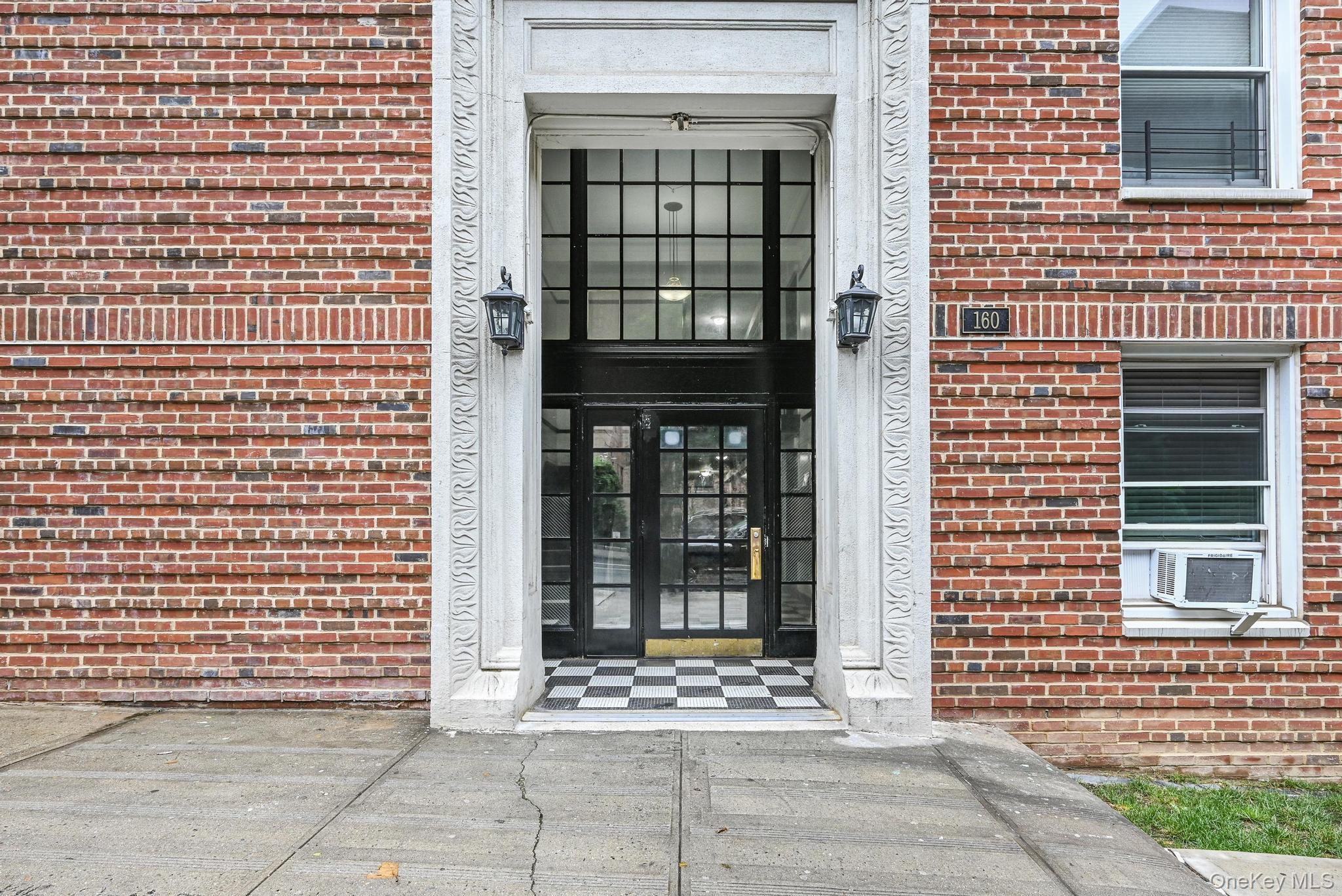 #1 photo, 160 72nd Street, ブルックリン区 Brooklyn , NY 11209