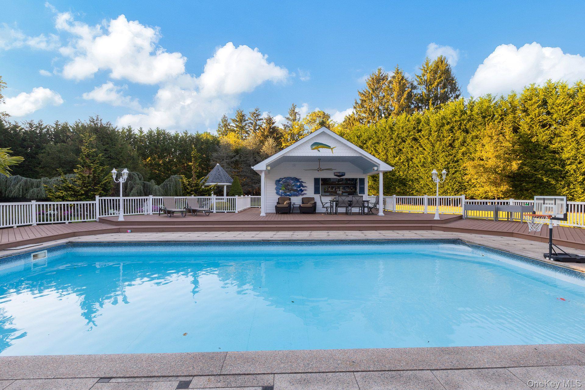 #4 photo, Manorville, サフォーク郡 Manorville , NY 11949