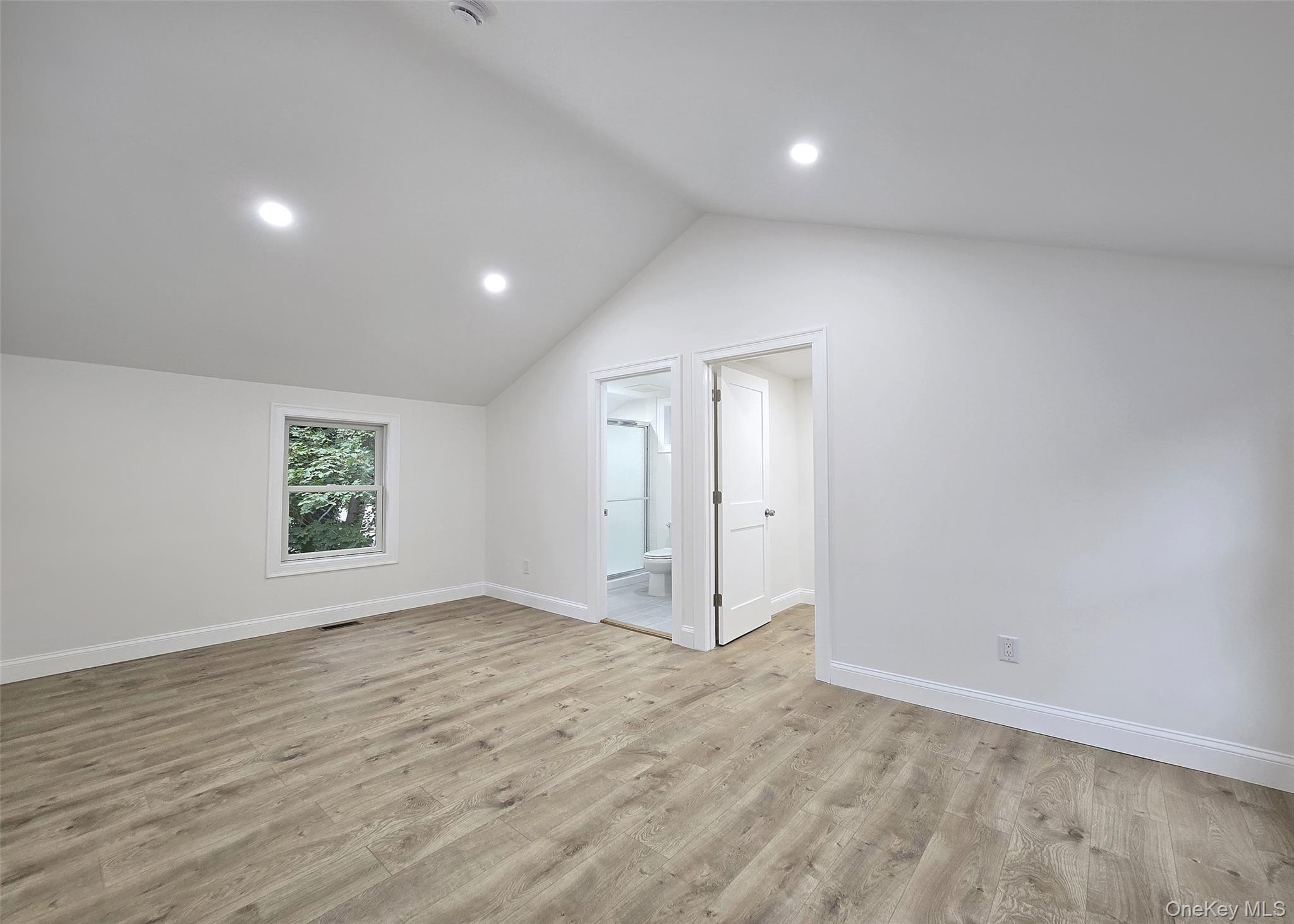 #10 photo, 55 Hickory Road, Rocky Point , NY 11778