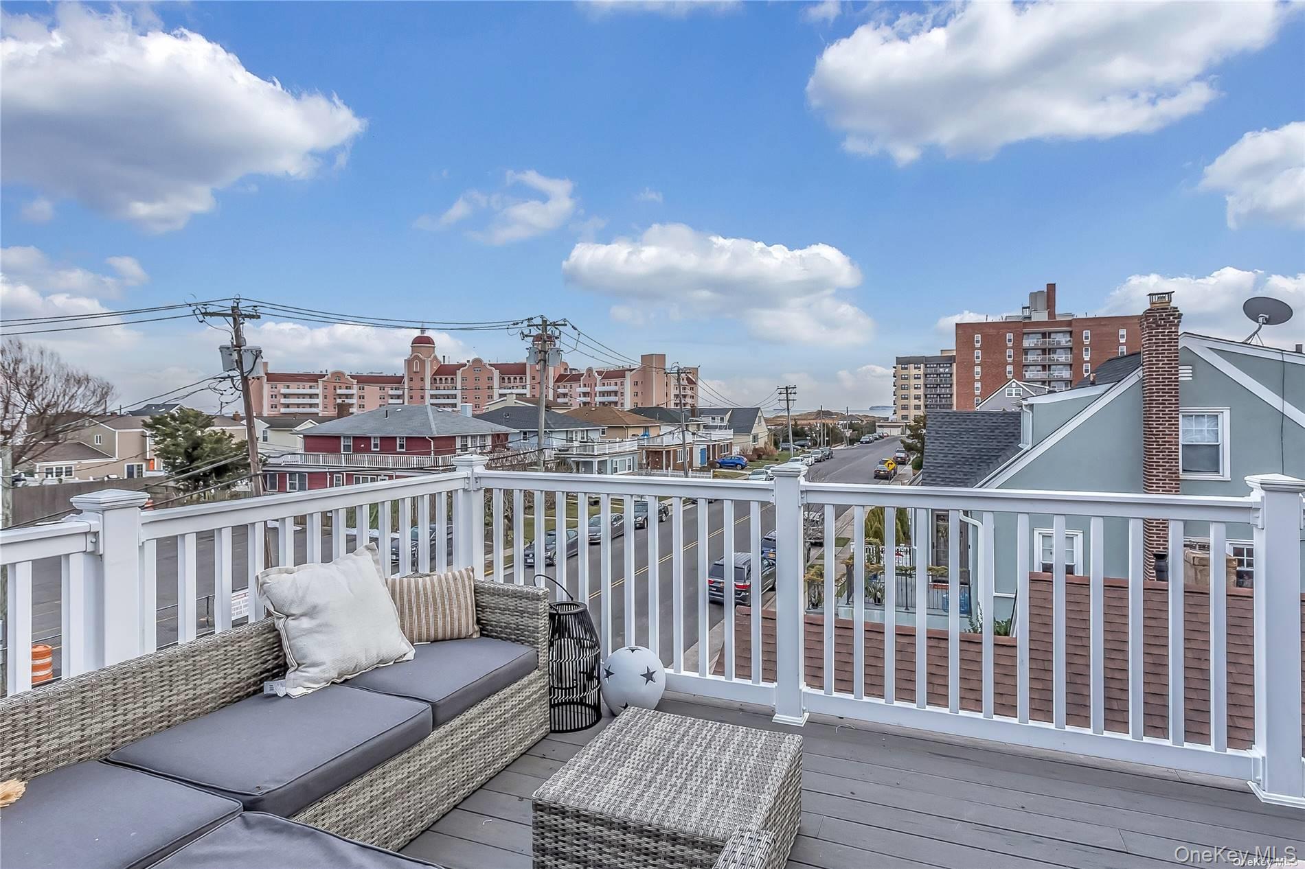 #13 photo, 127 Maple Boulevard, ナッソー郡 Long Beach , NY 11561