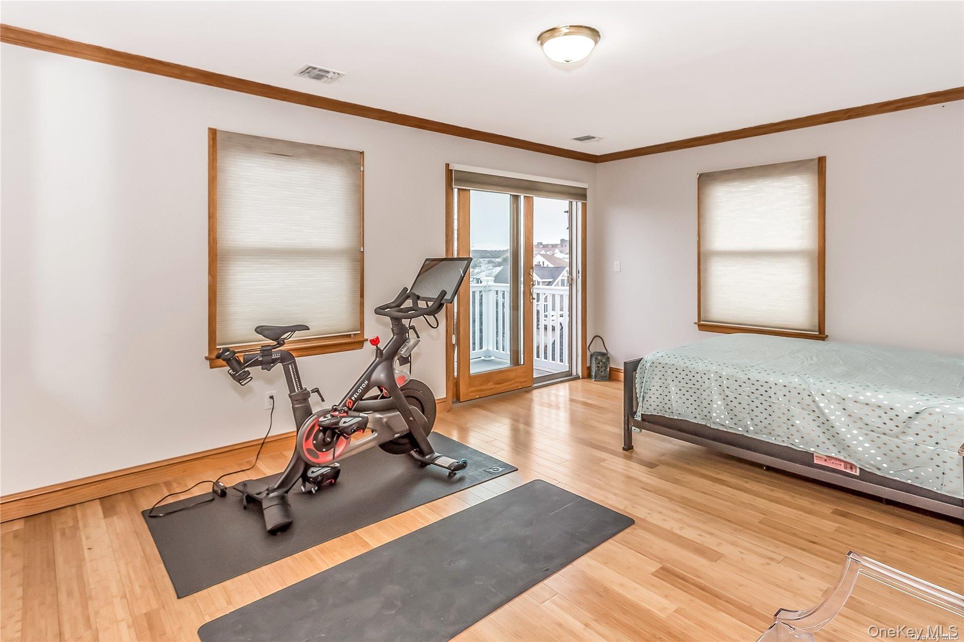 #19 photo, 127 Maple Boulevard, ナッソー郡 Long Beach , NY 11561