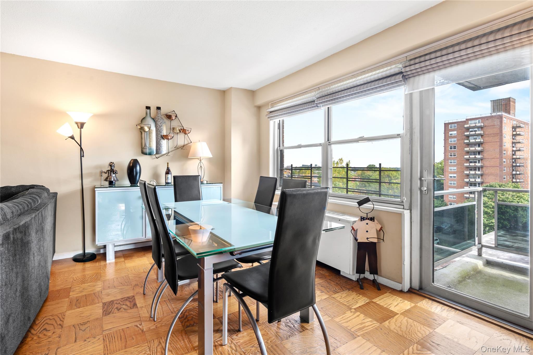 #1 photo, 70-31 108th Street, クイーンズ区 Forest Hills , NY 11375