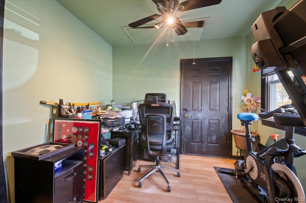 #15 photo, 54 HICKORY LANE, Levittown , NY 11756