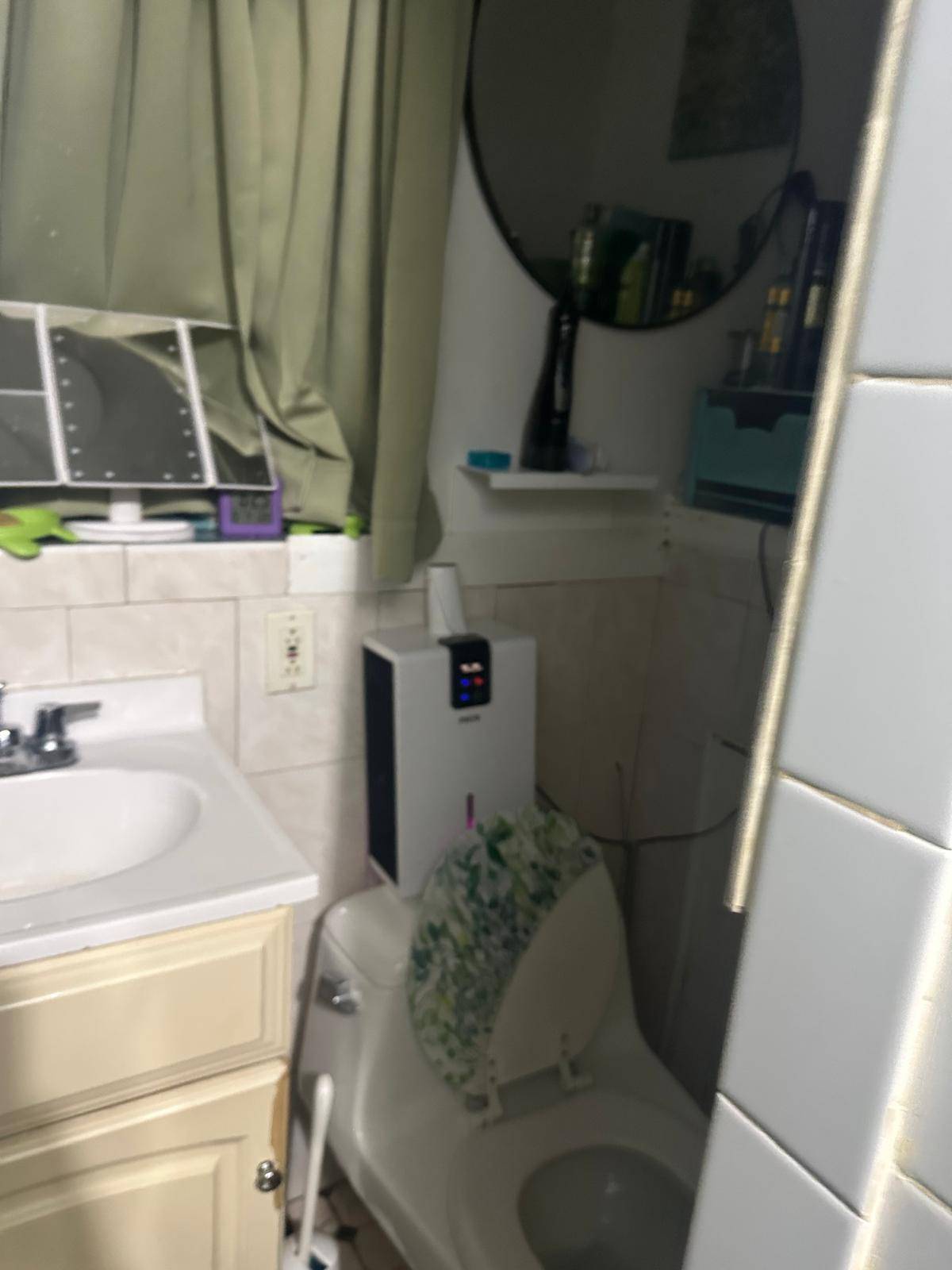 #28 photo, 193 Frederick Ave, South Floral Park , NY 11001