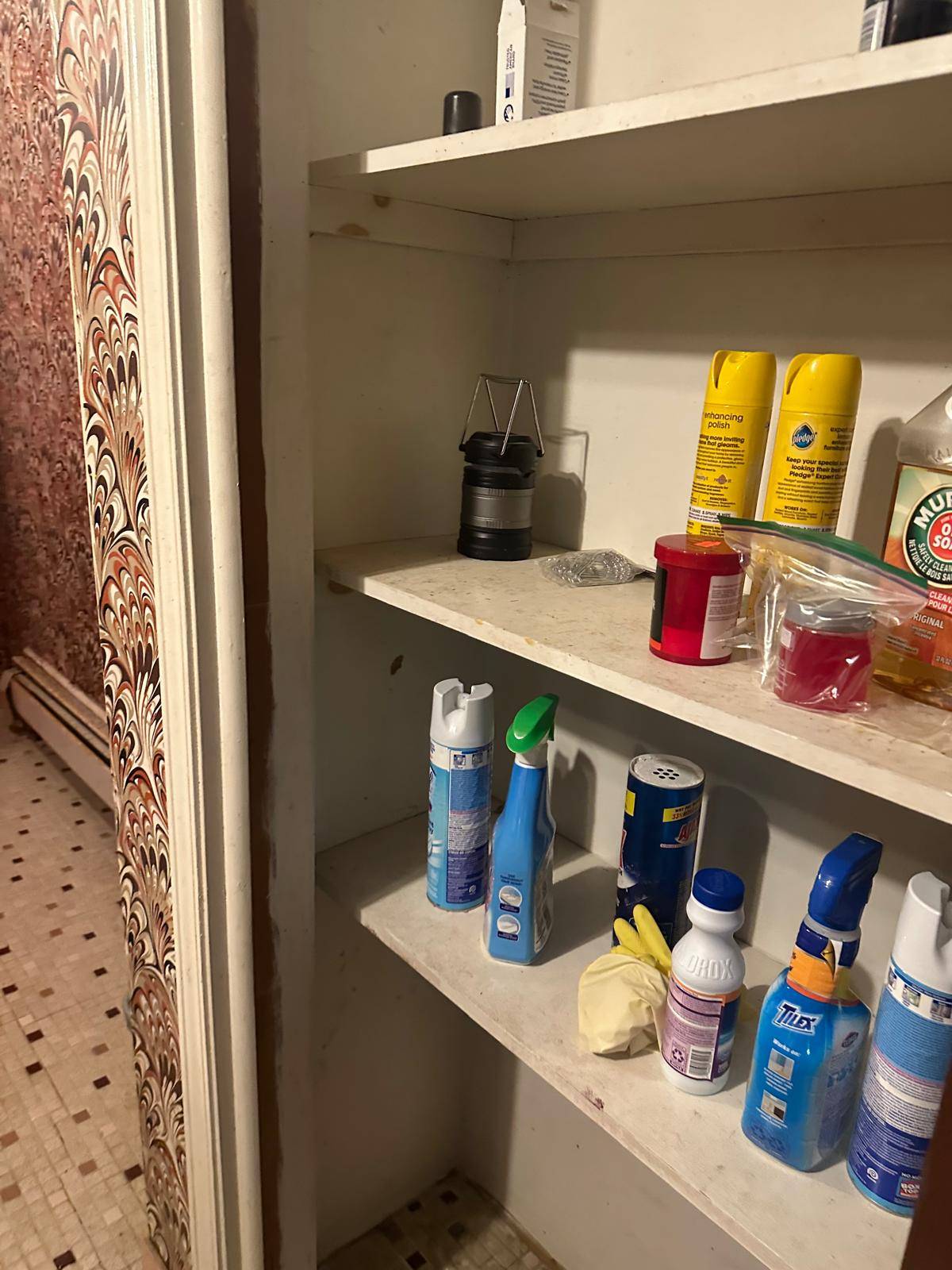 #33 photo, 193 Frederick Ave, South Floral Park , NY 11001