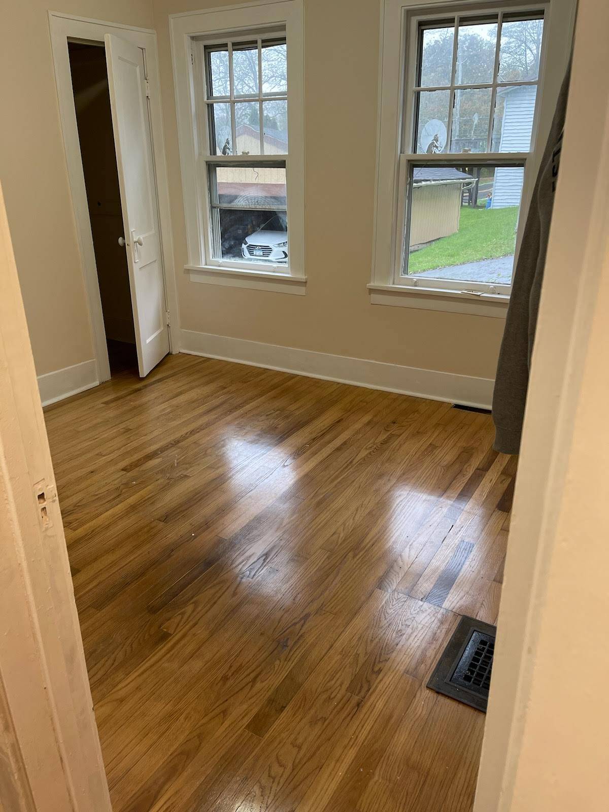 #4 photo, 144 Mohawk Drive, Tribes Hill , NY 12177