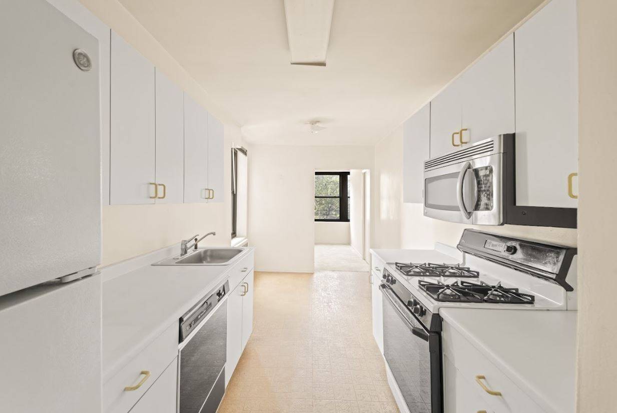 #7 photo, 1875 Corporal Kennedy Street , #3J, クイーンズ区 Bayside , NY 11360