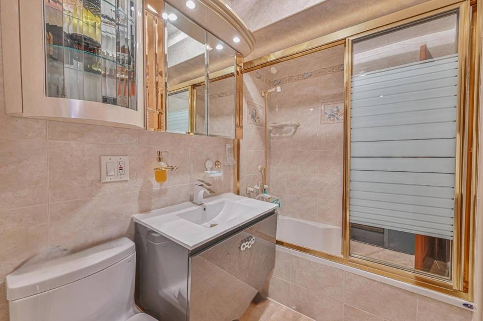 #15 photo, 1827 78th St, #1B, ブルックリン区 Bensonhurst , NY 11214