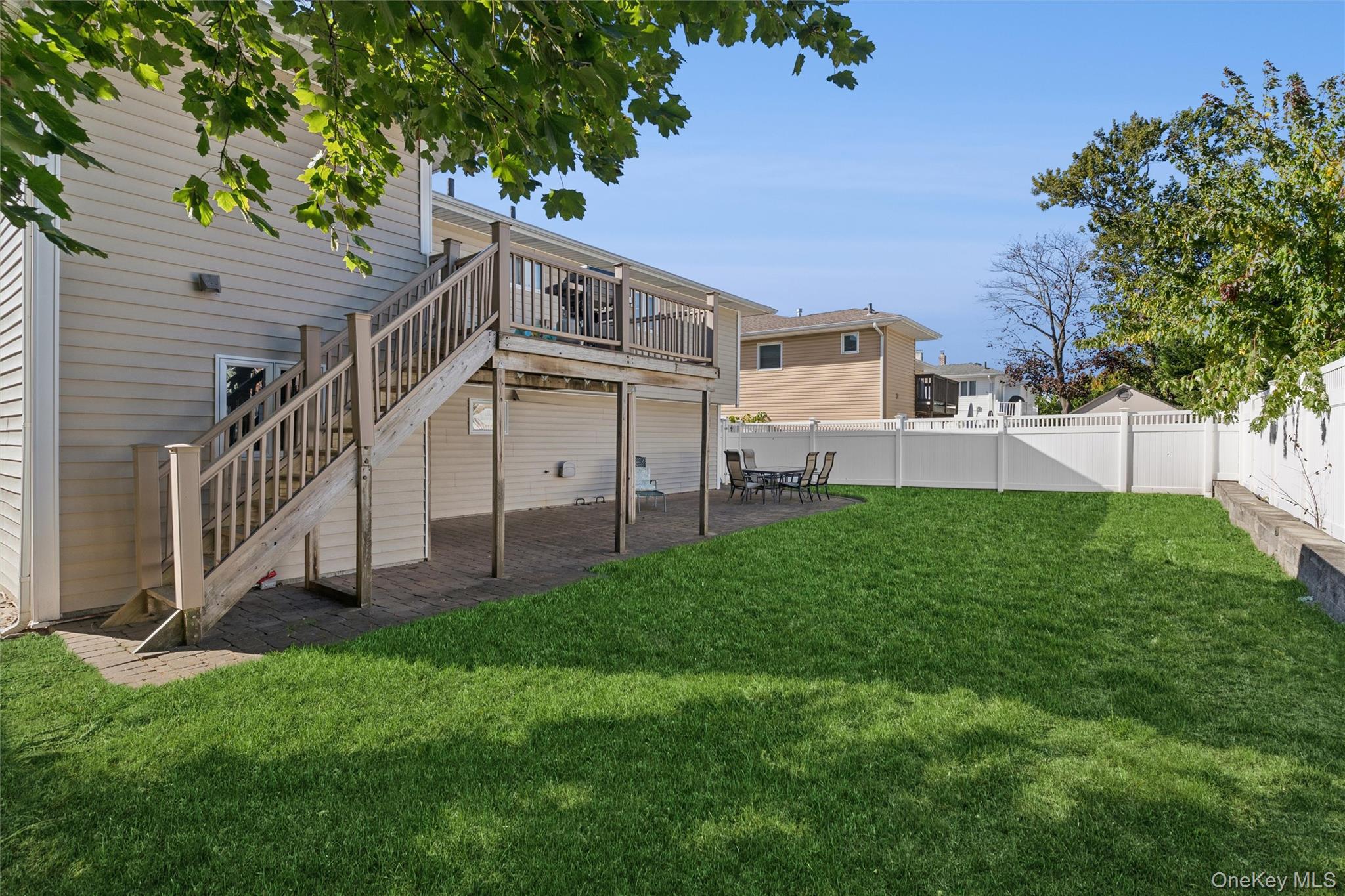 #19 photo, 1749 Ann Road, ナッソー郡 Merrick , NY 11566