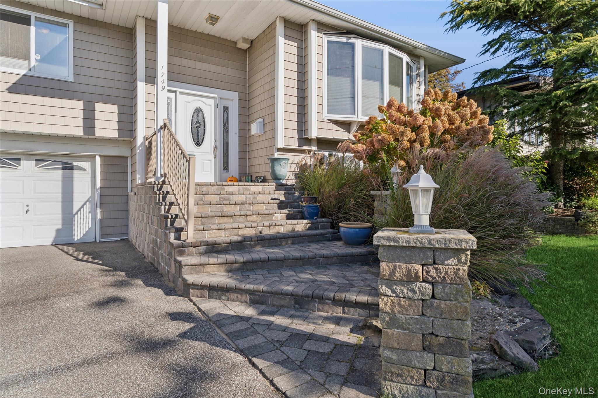 #2 photo, 1749 Ann Road, ナッソー郡 Merrick , NY 11566