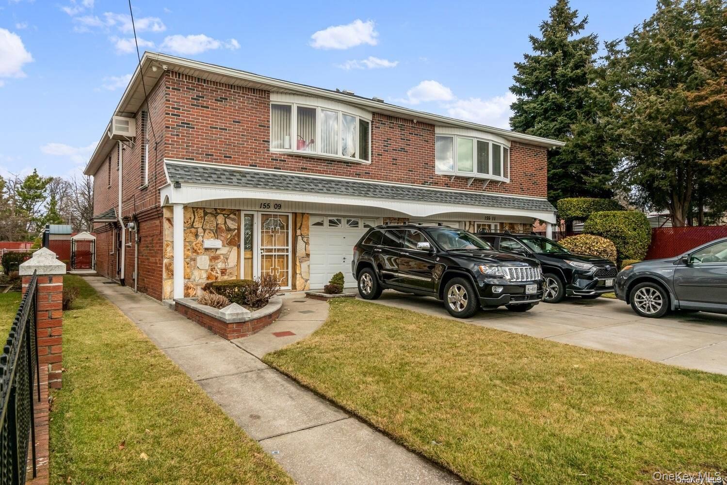 #1 photo, 155-09 Locke Avenue, クイーンズ区 Whitestone , NY 11357