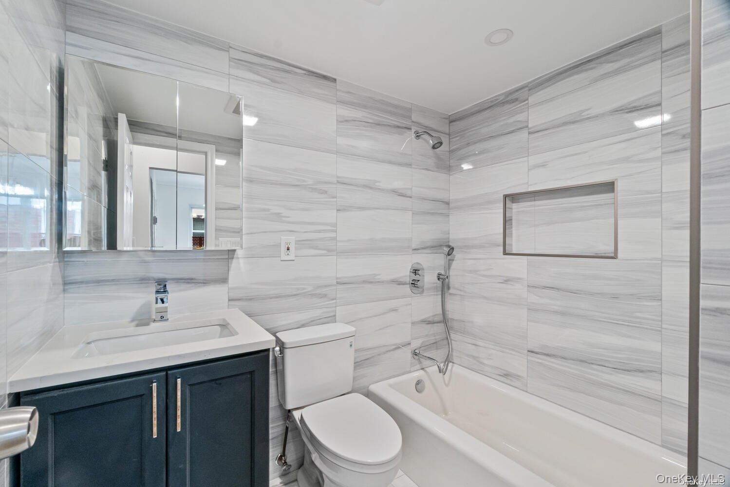 #9 photo, 155-09 Locke Avenue, クイーンズ区 Whitestone , NY 11357