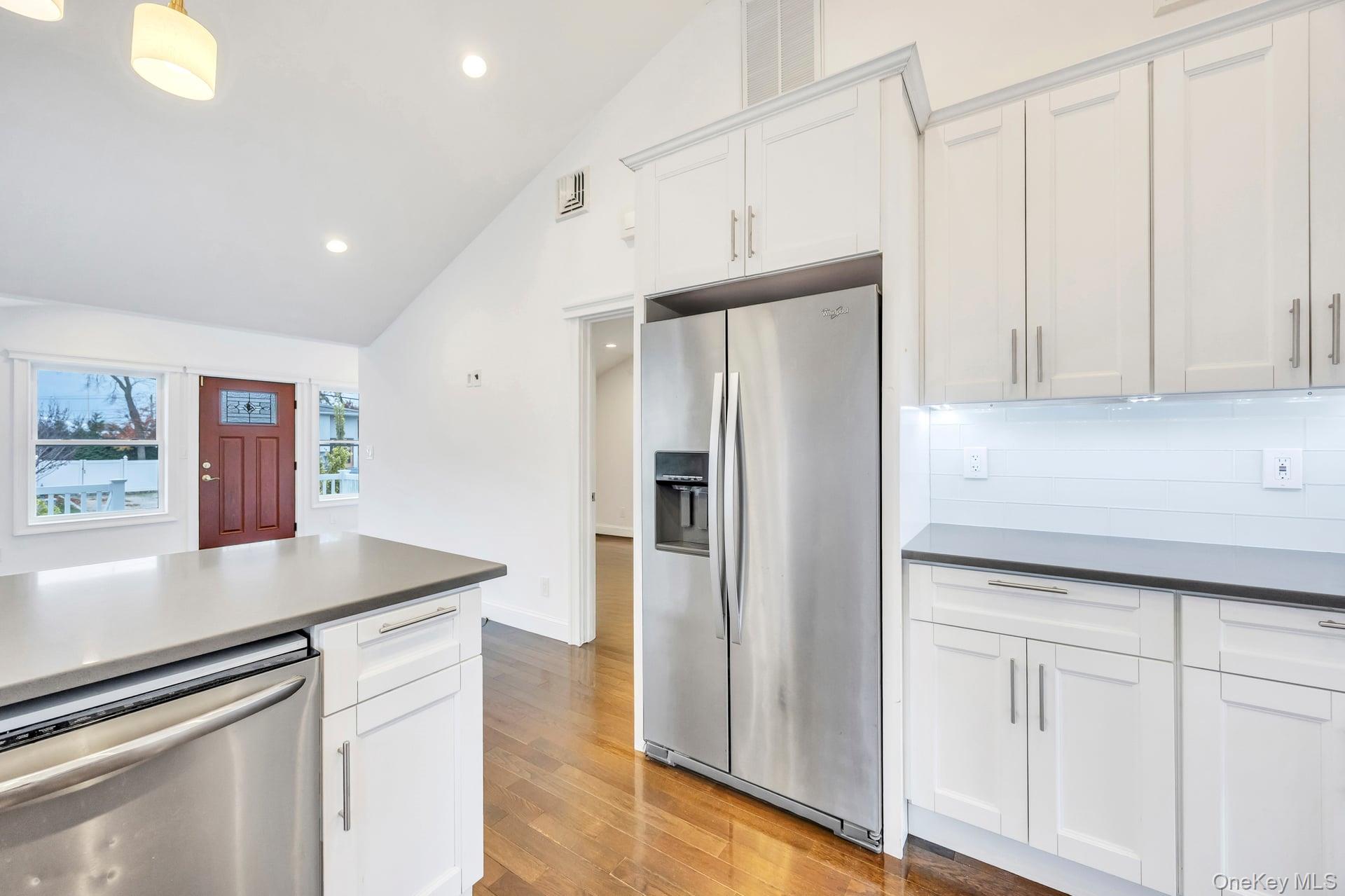 #19 photo, 21 Ireland Place, サフォーク郡 Copiague , NY 11726