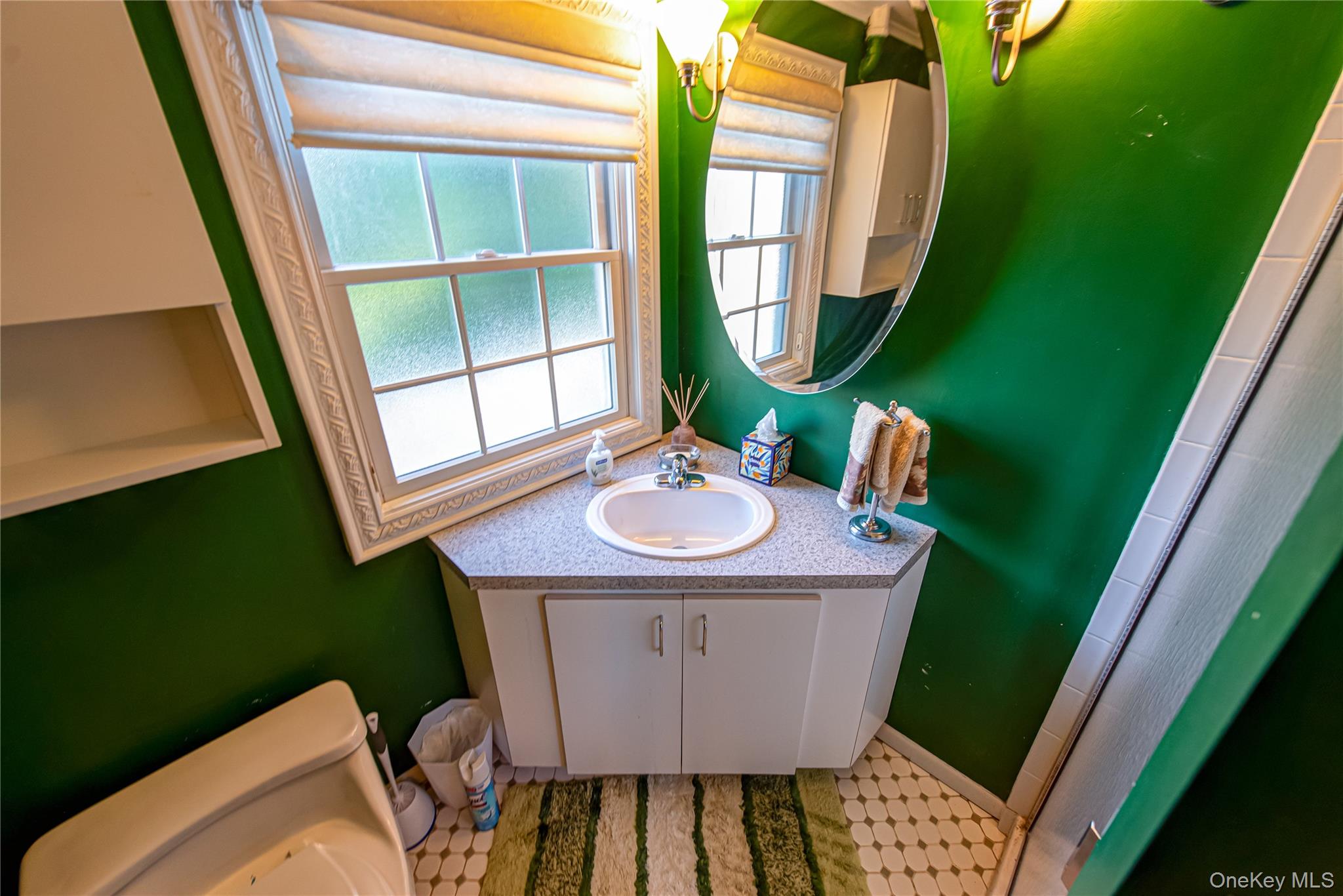 #18 photo, 7 Babe Ruth, Bay Shore , NY 11706