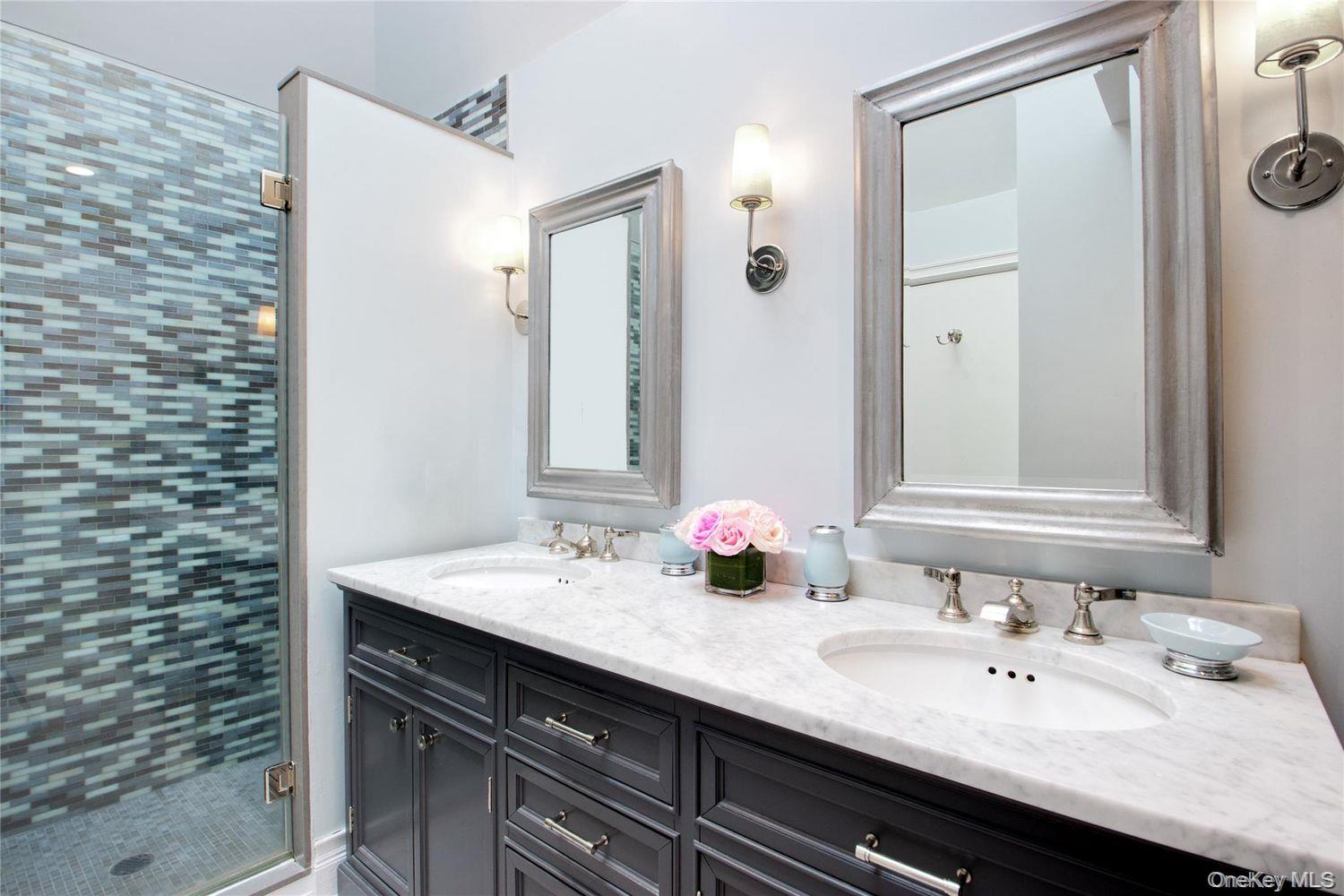 #20 photo, 115 Shore Road, ナッソー郡 Manhasset , NY 11030