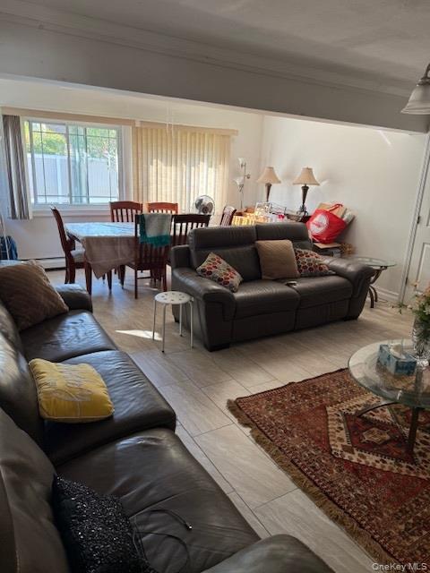 #11 photo, 112 Gun Lane, ナッソー郡 Levittown , NY 11756