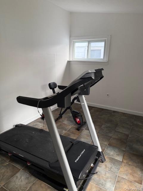 #14 photo, 112 Gun Lane, ナッソー郡 Levittown , NY 11756