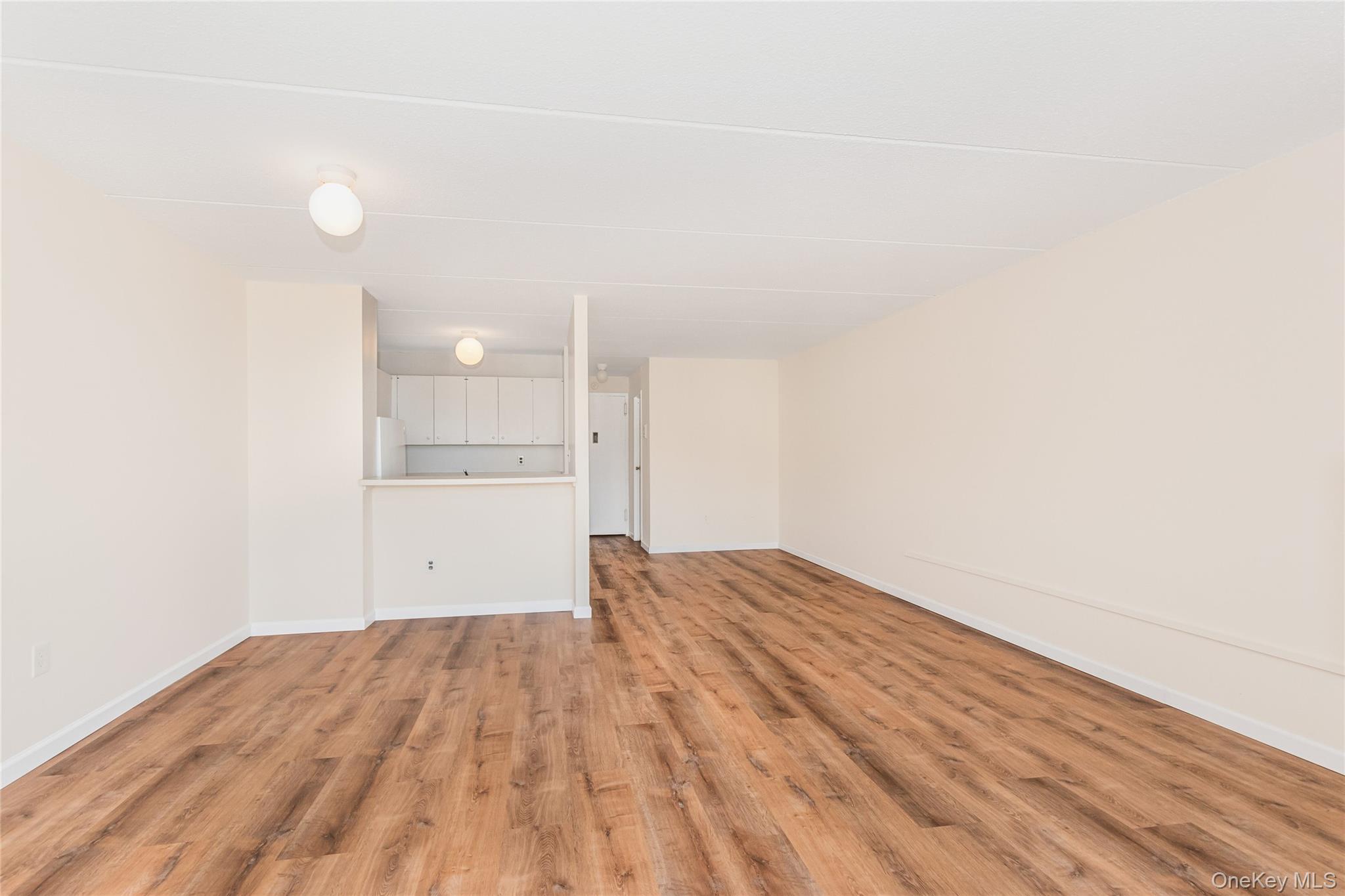 #2 photo, 1155 Warburton Avenue, Yonkers , NY 10701