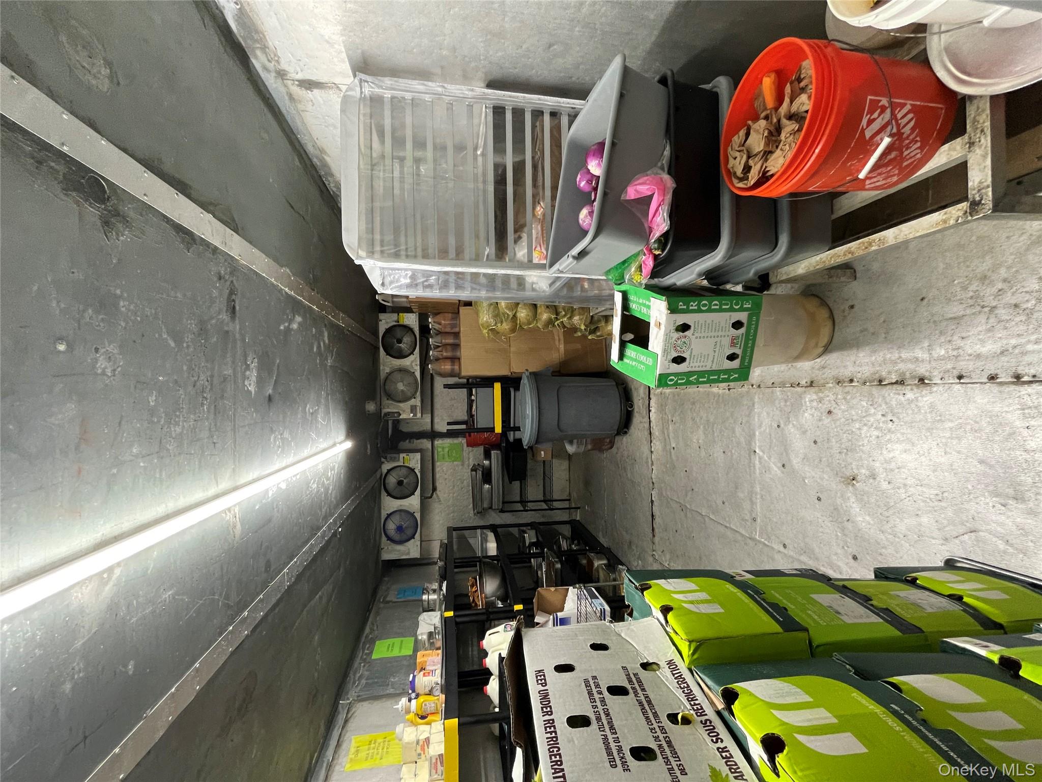 #12 photo, 1130 Zerega Avenue, ブロンクス区 Bronx , NY 10462