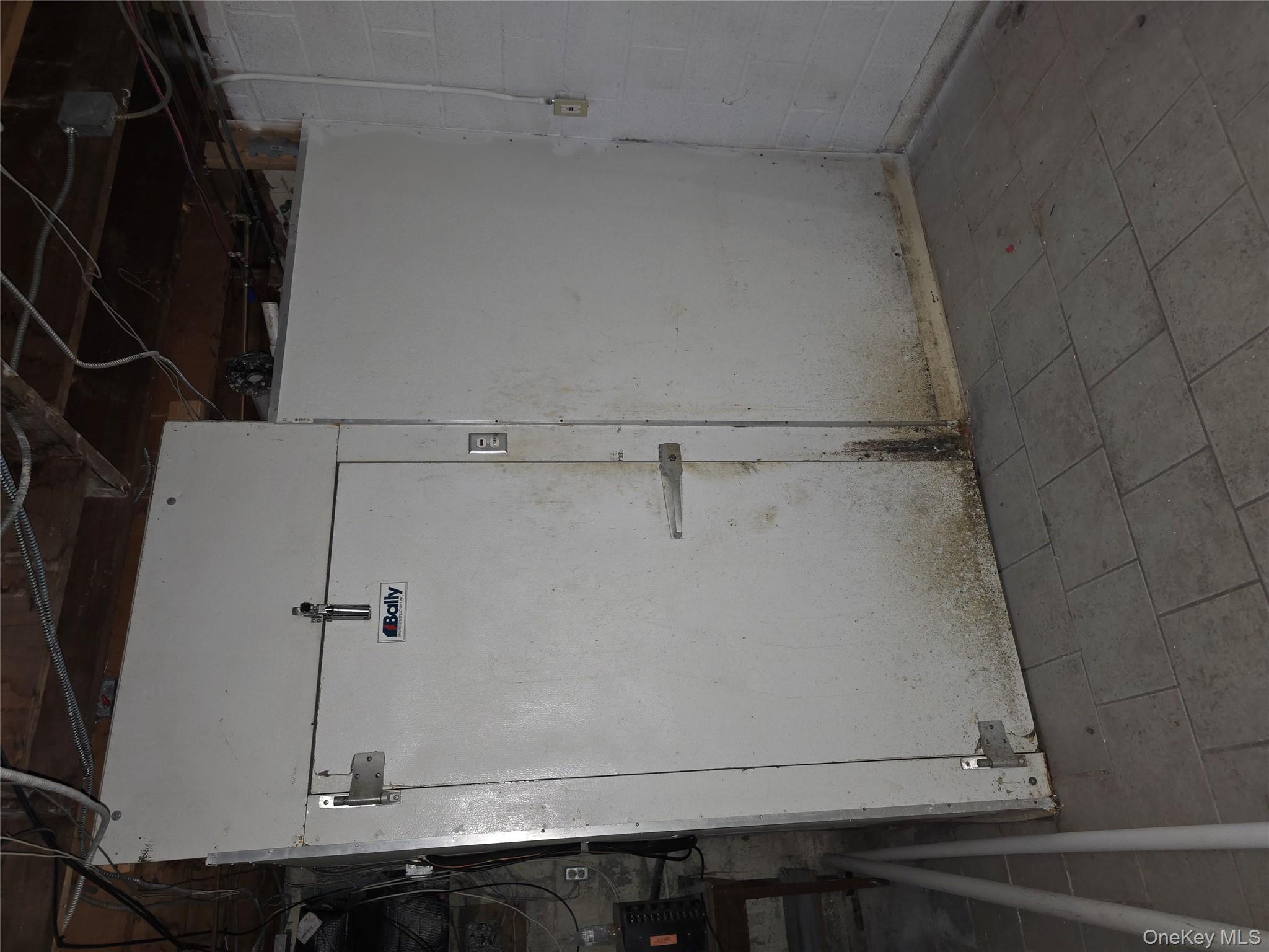 #12 photo, 380 Main Street, Poughkeepsie , NY 12601