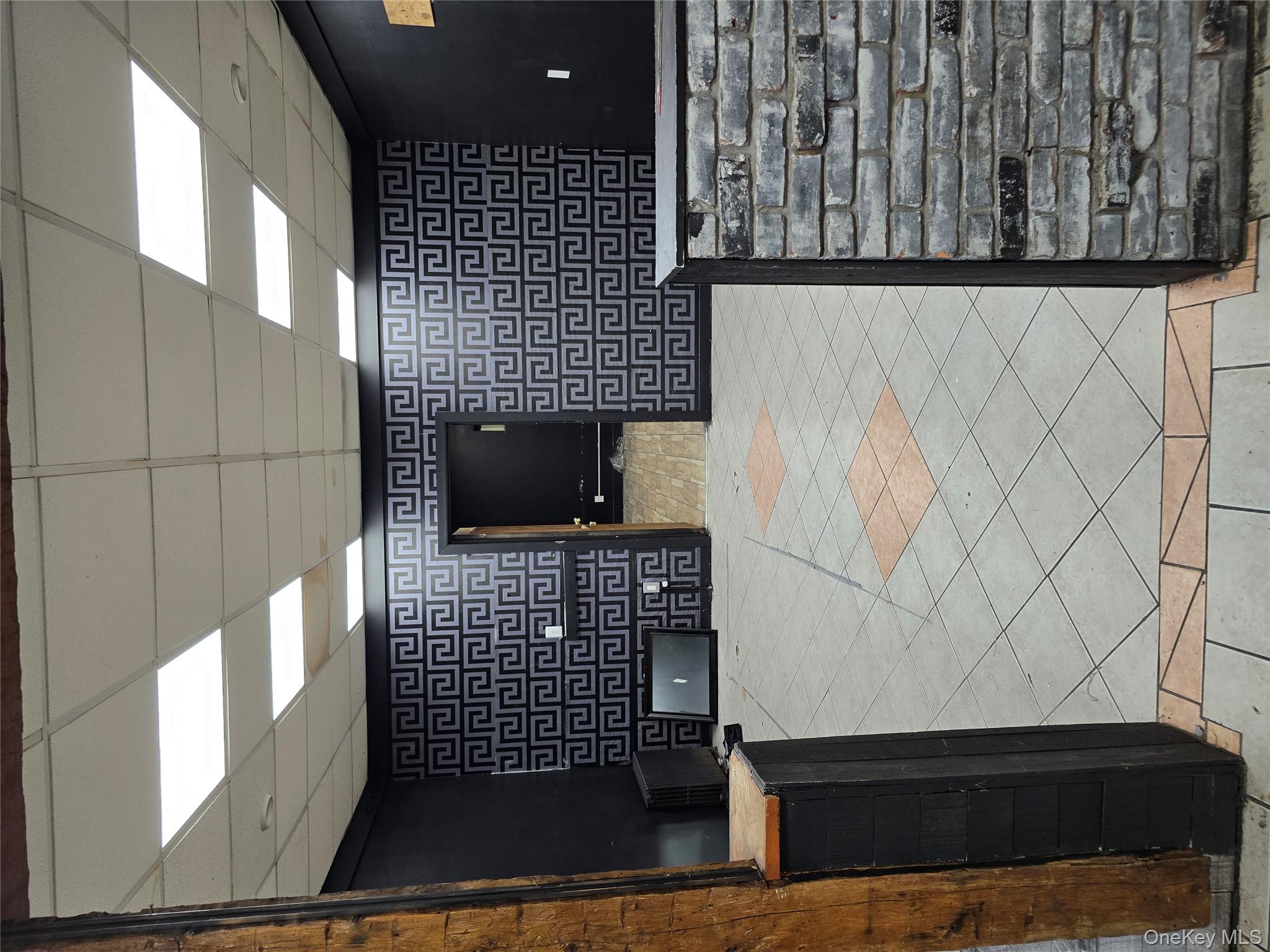 #4 photo, 380 Main Street, Poughkeepsie , NY 12601