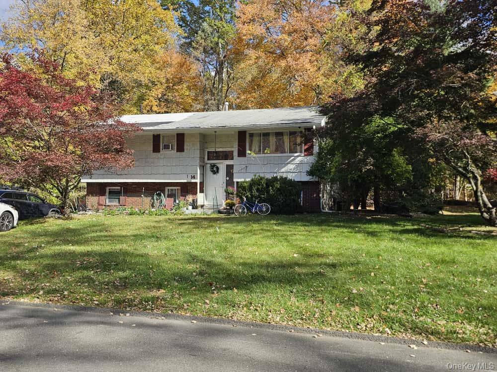 #1 photo, 14 Regina Road, Airmont , NY 10952